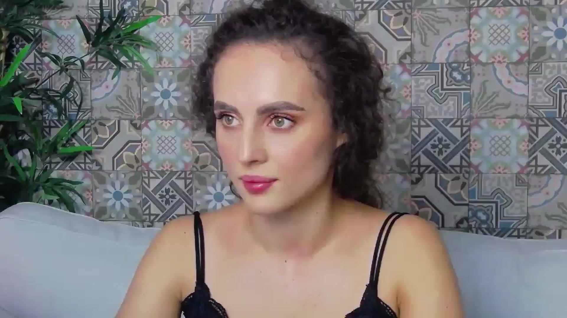 Gallery image thumbnail from LikeSelena's myfreecams stream on, 07/22/2024, 21:26 image 17 of 20