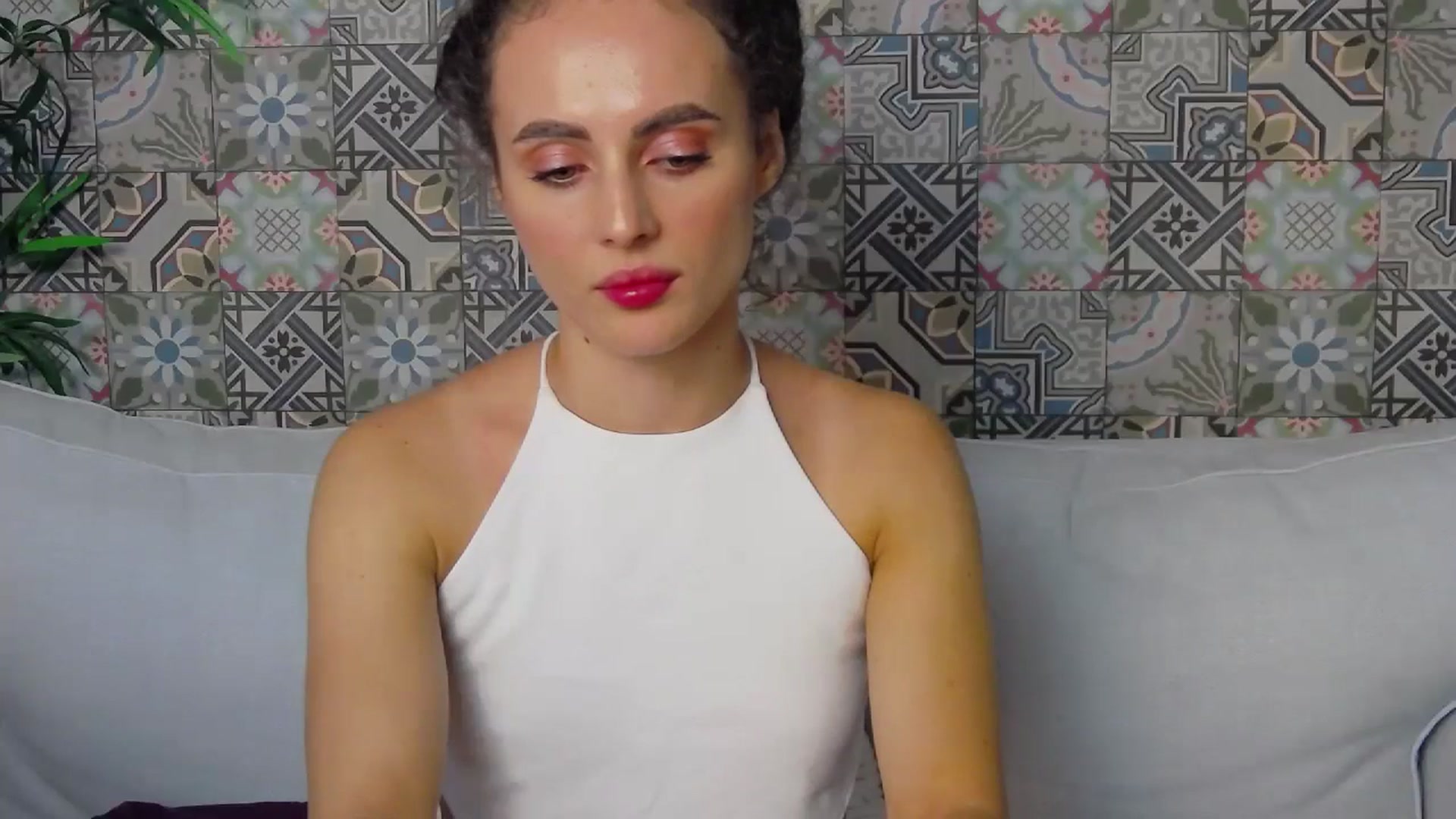 Gallery image thumbnail from LikeSelena's myfreecams stream on, 07/23/2024, 18:17 image 14 of 20