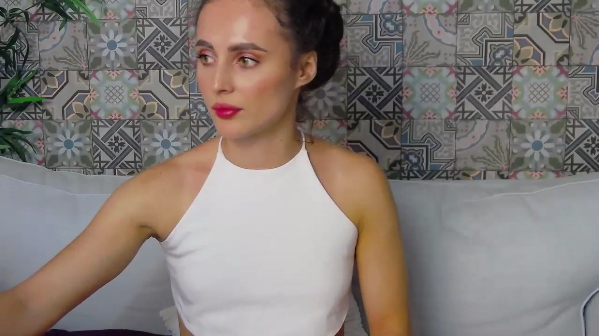 Gallery image thumbnail from LikeSelena's myfreecams stream on, 07/23/2024, 18:17 image 13 of 20