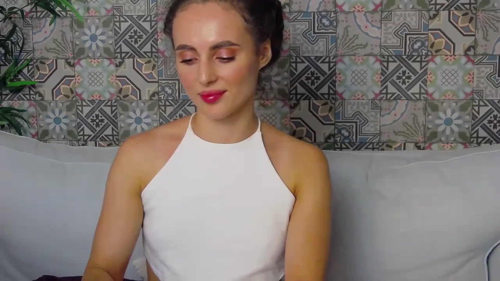 Gallery image thumbnail from LikeSelena's myfreecams stream on, 07/23/2024, 18:17 image 15 of 20