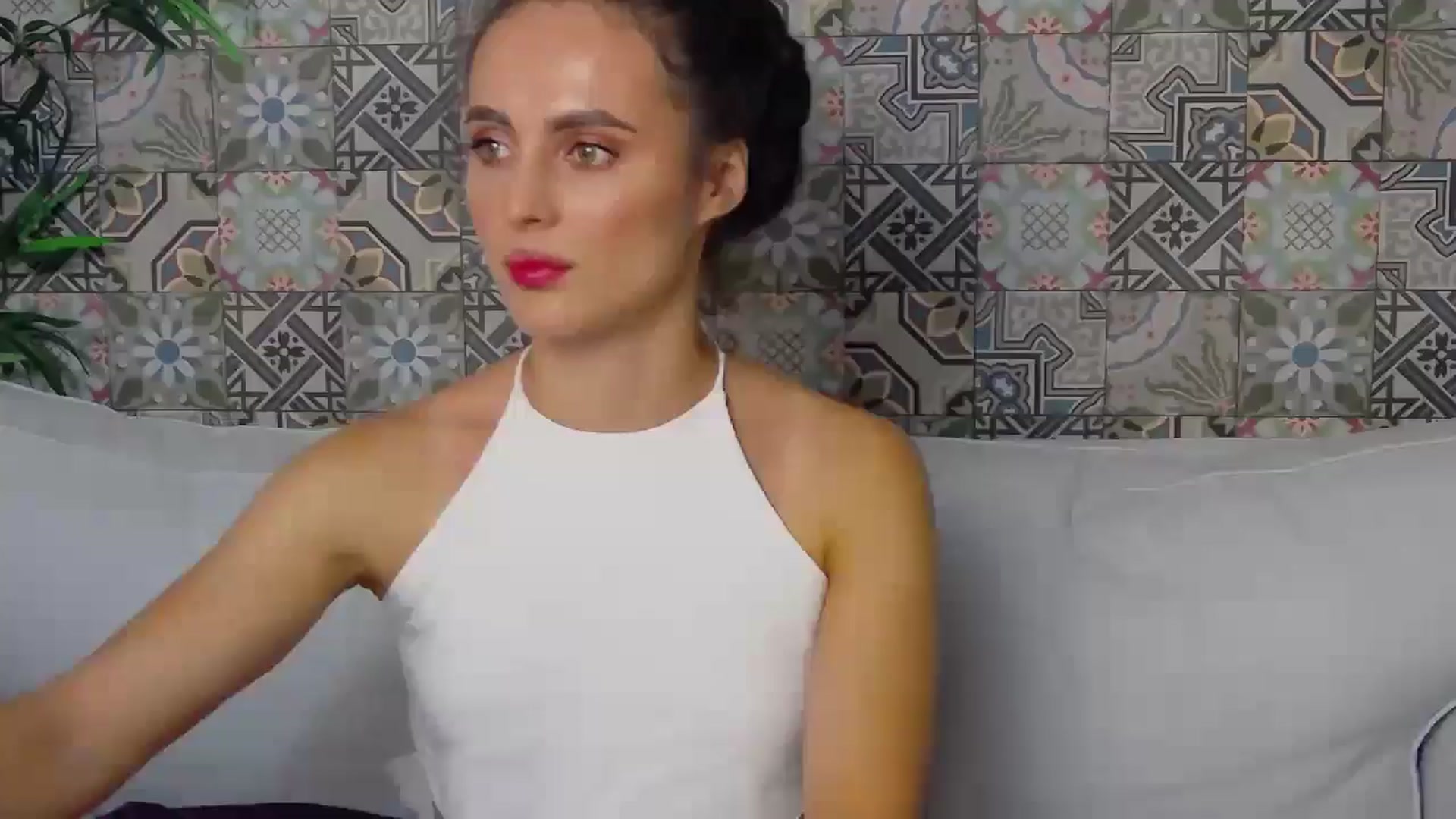Gallery image thumbnail from LikeSelena's myfreecams stream on, 07/23/2024, 18:17 image 17 of 20