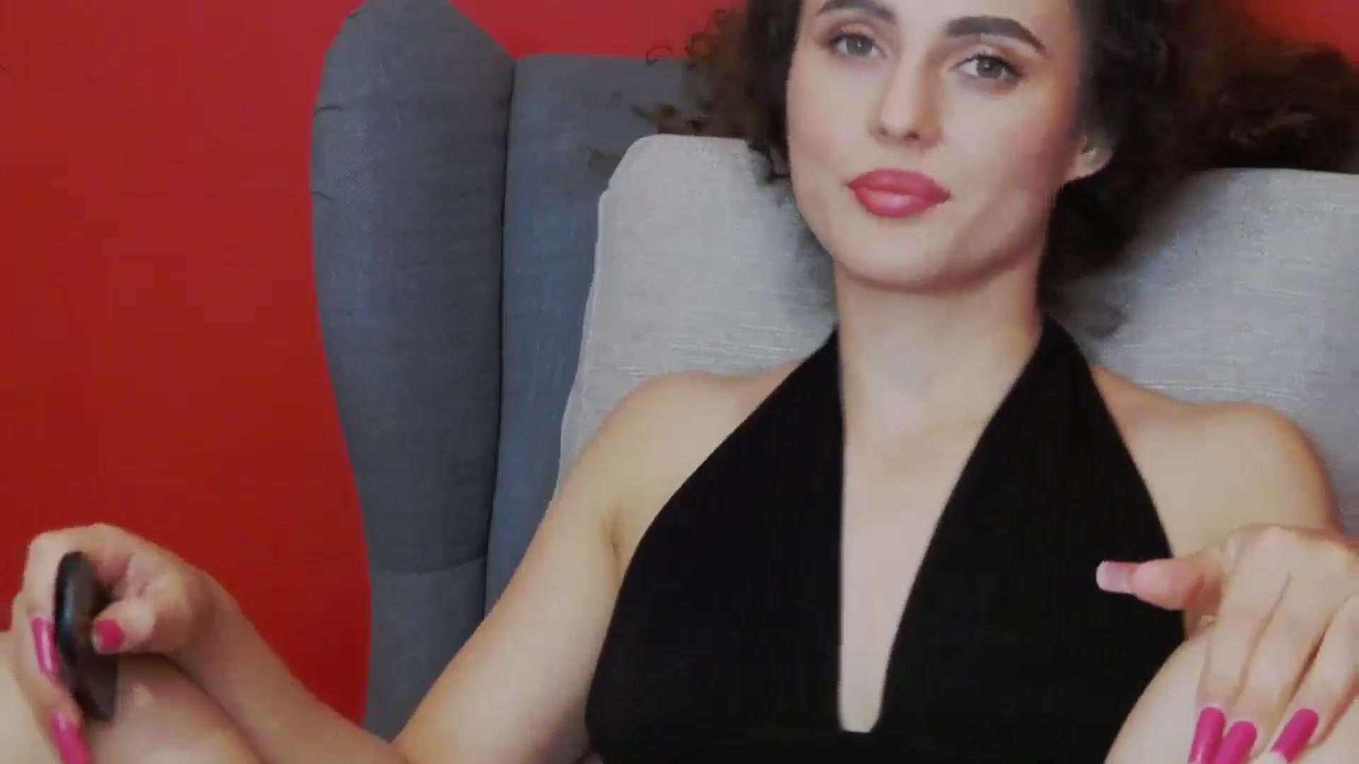 Gallery image thumbnail from LikeSelena's myfreecams stream on, 07/29/2024, 21:09 image 2 of 20