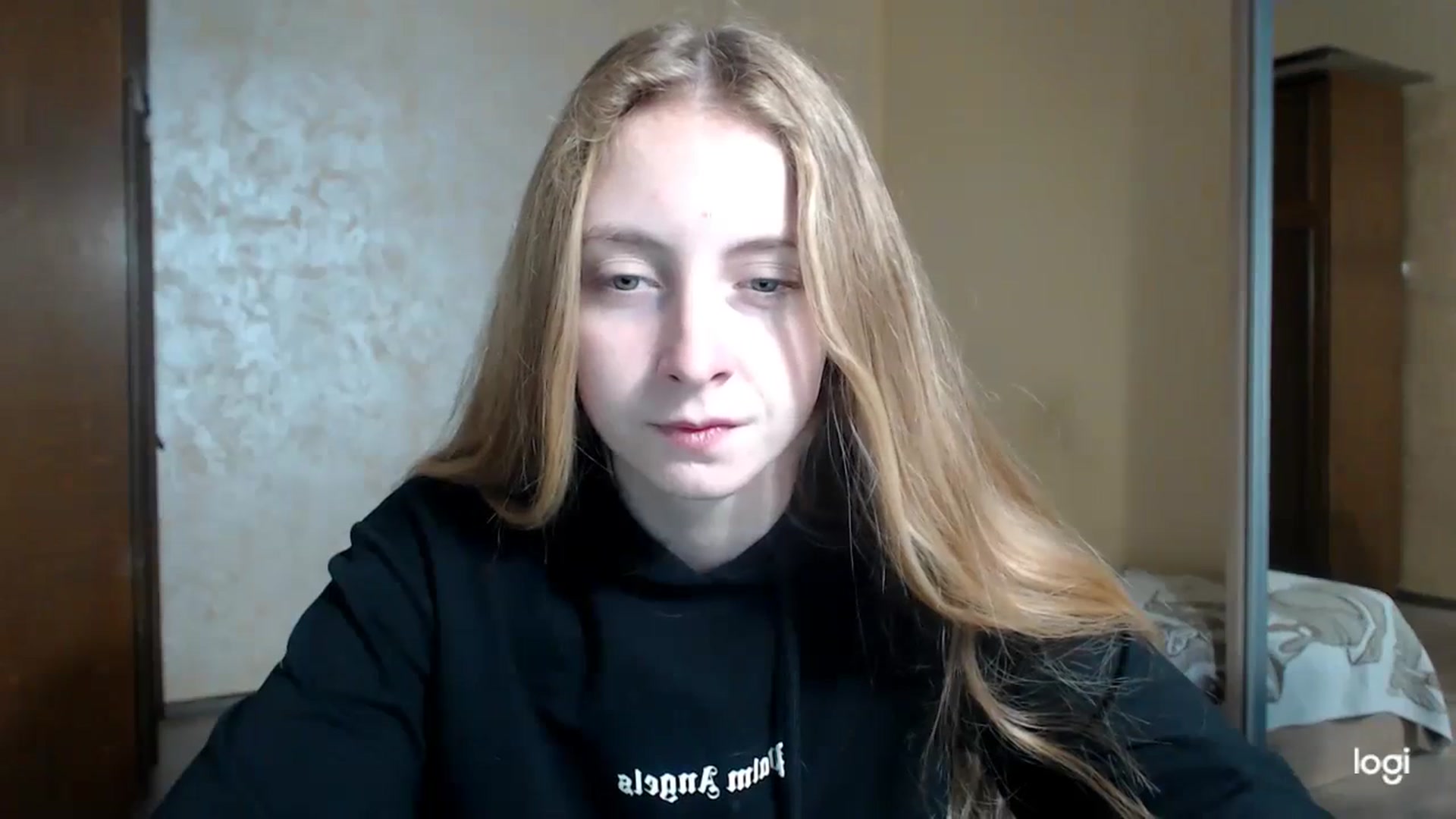 Gallery image thumbnail from LilCutie's myfreecams stream on, 11/22/2023, 12:44 image 20 of 20