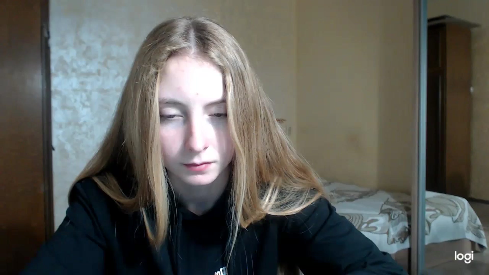 Gallery image thumbnail from LilCutie's myfreecams stream on, 11/22/2023, 13:51 image 14 of 20