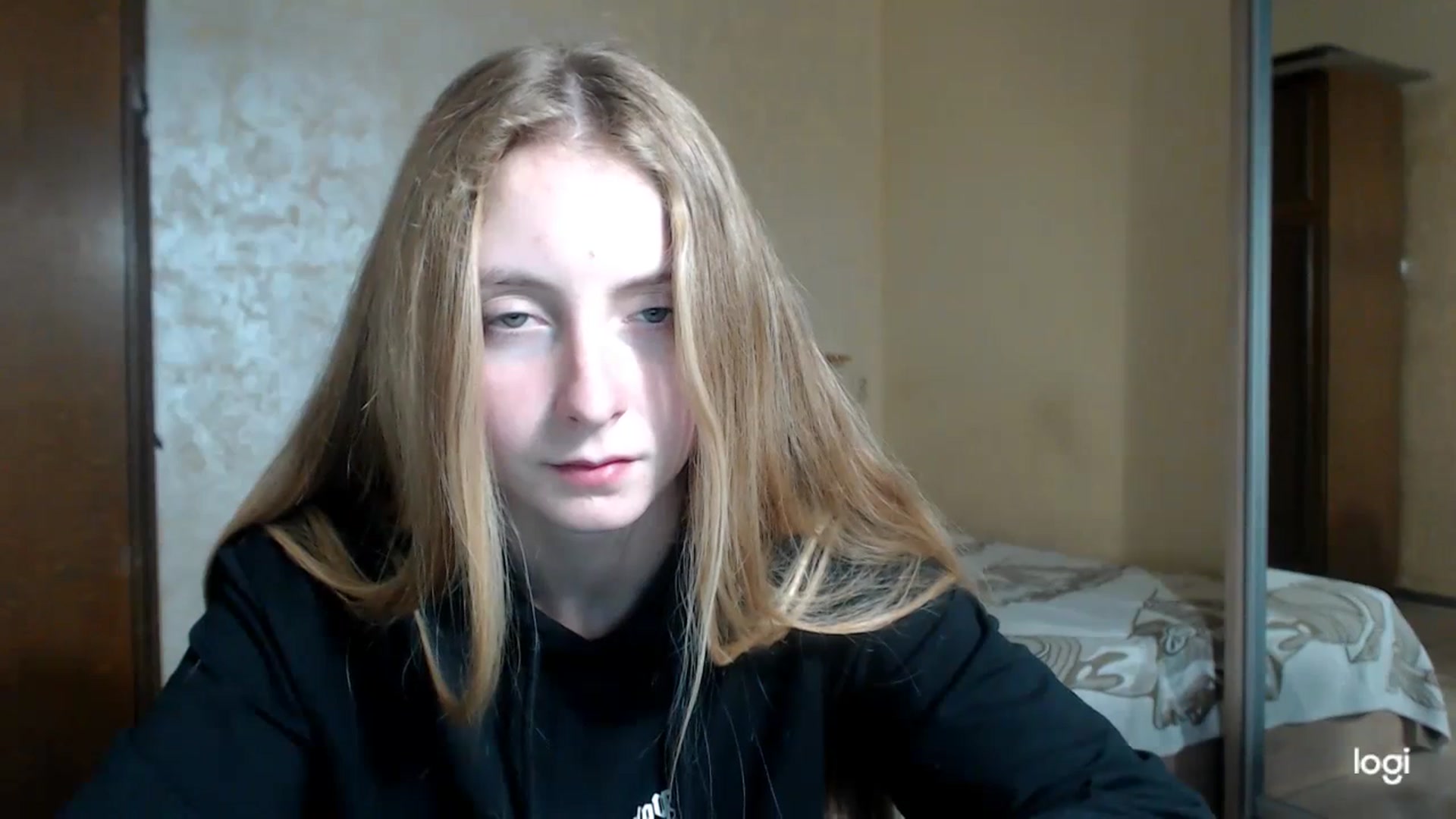 Gallery image thumbnail from LilCutie's myfreecams stream on, 11/22/2023, 13:51 image 15 of 20