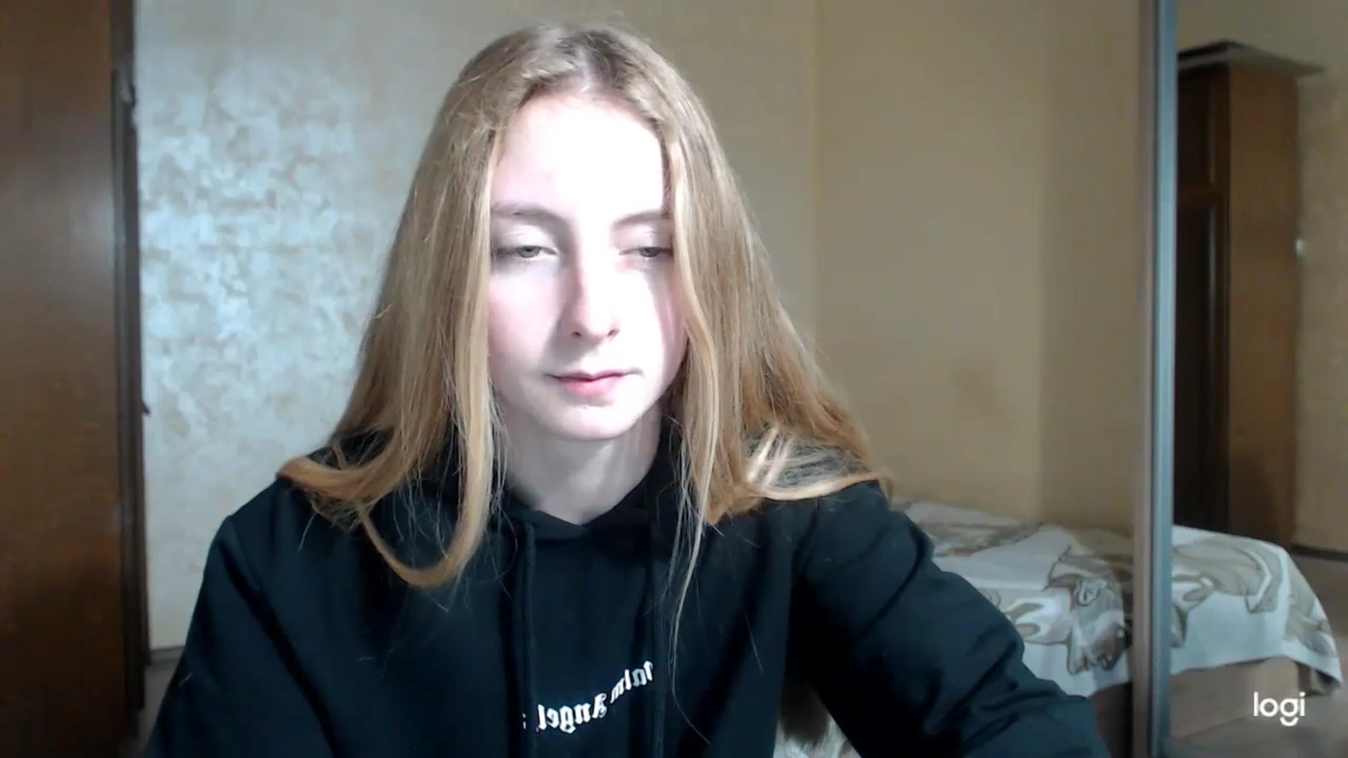 Gallery image thumbnail from LilCutie's myfreecams stream on, 11/22/2023, 13:51 image 2 of 20