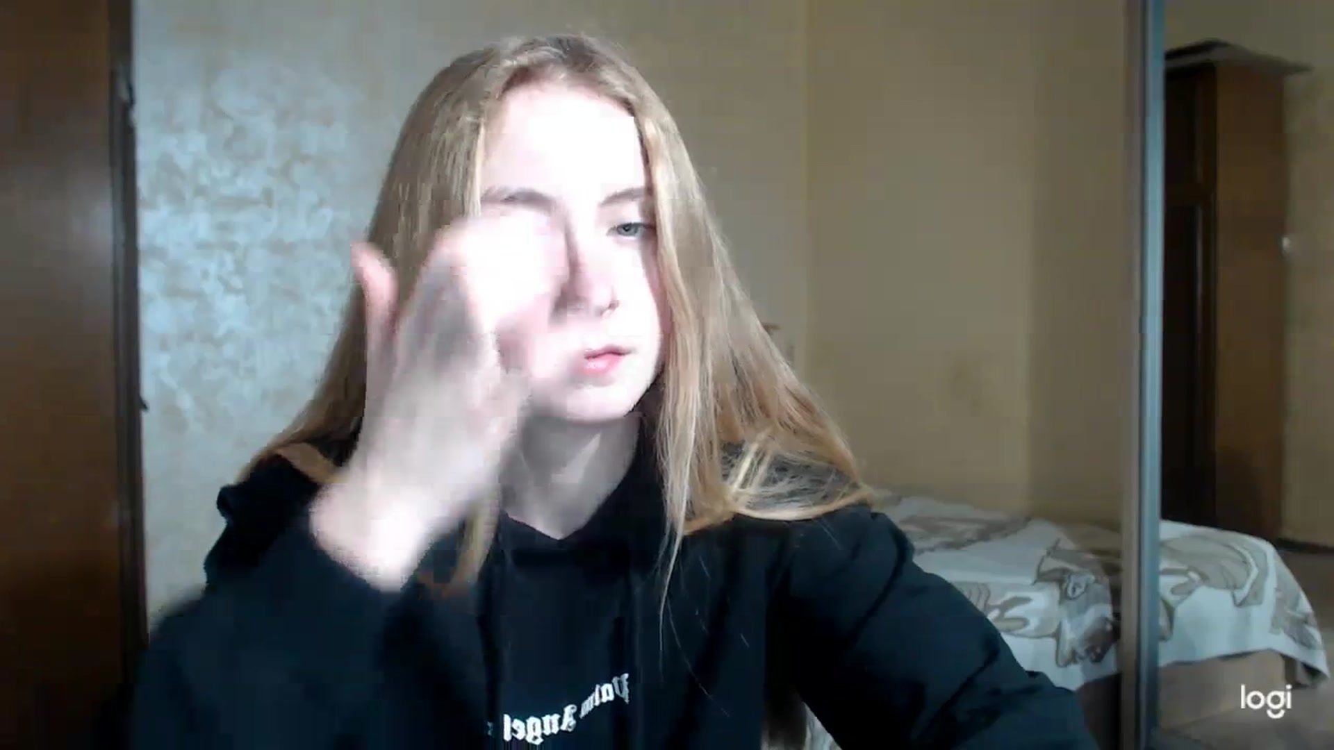 Gallery image thumbnail from LilCutie's myfreecams stream on, 11/22/2023, 13:51 image 8 of 20