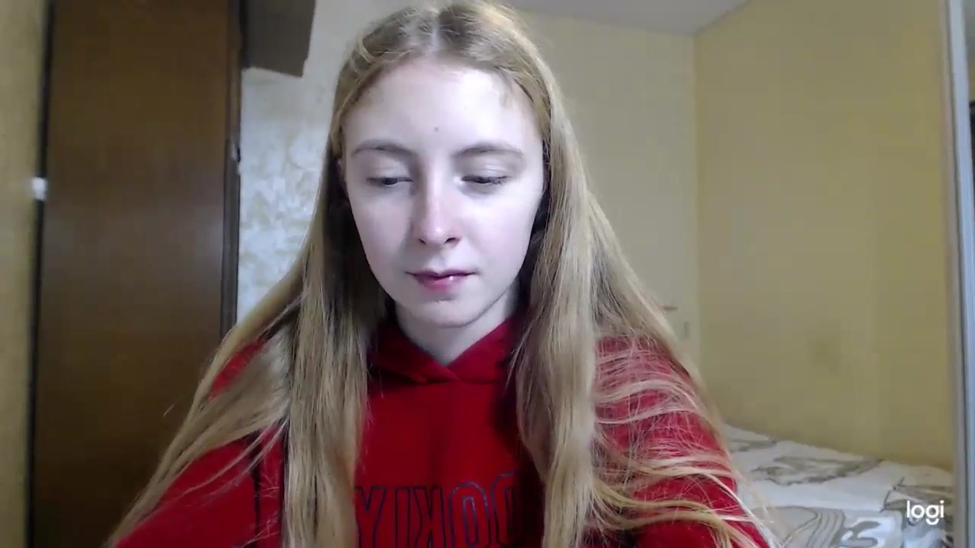 Gallery image thumbnail from LilCutie's myfreecams stream on, 11/23/2023, 09:30 image 6 of 20
