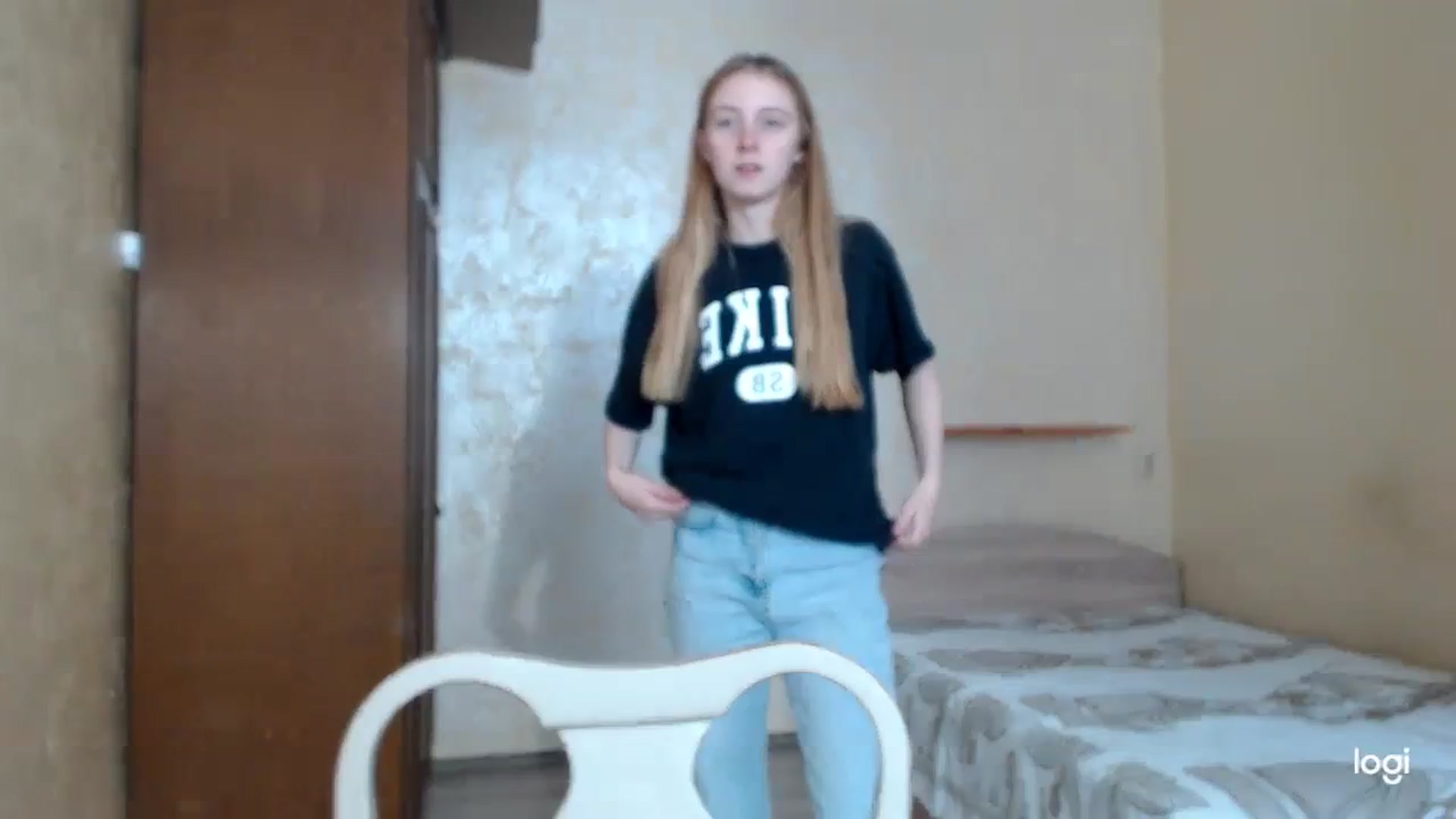 Gallery image thumbnail from LilCutie's myfreecams stream on, 11/30/2023, 11:23 image 2 of 20