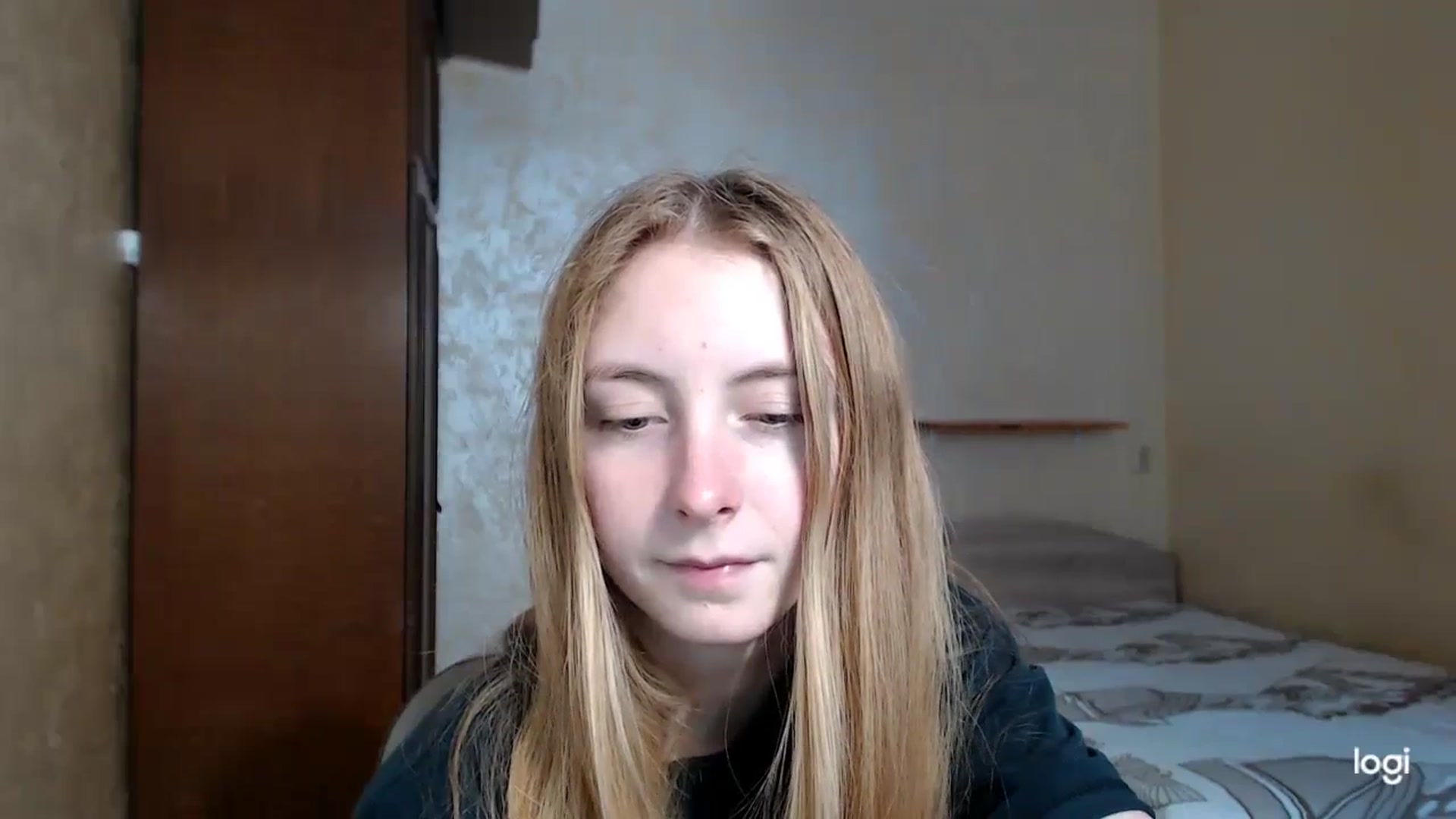 Gallery image thumbnail from LilCutie's myfreecams stream on, 11/30/2023, 11:54 image 16 of 20
