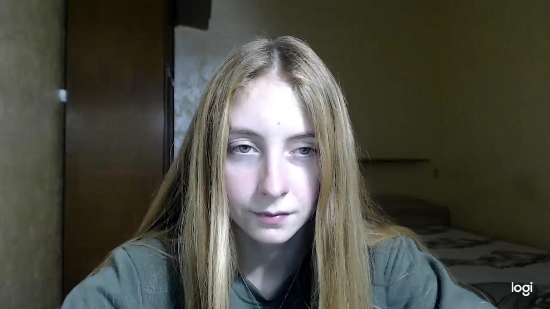 Gallery image thumbnail from LilCutie's myfreecams stream on, 12/01/2023, 15:33 image 10 of 20