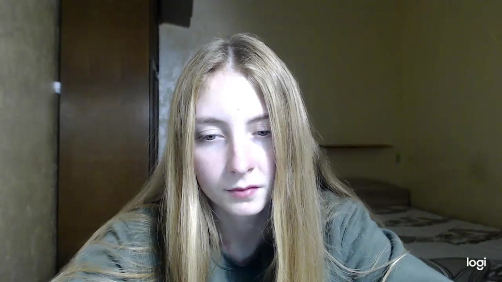 Gallery image thumbnail from LilCutie's myfreecams stream on, 12/01/2023, 15:33 image 18 of 20