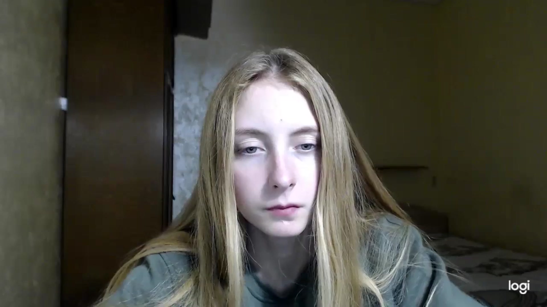 Gallery image thumbnail from LilCutie's myfreecams stream on, 12/01/2023, 17:17 image 2 of 20