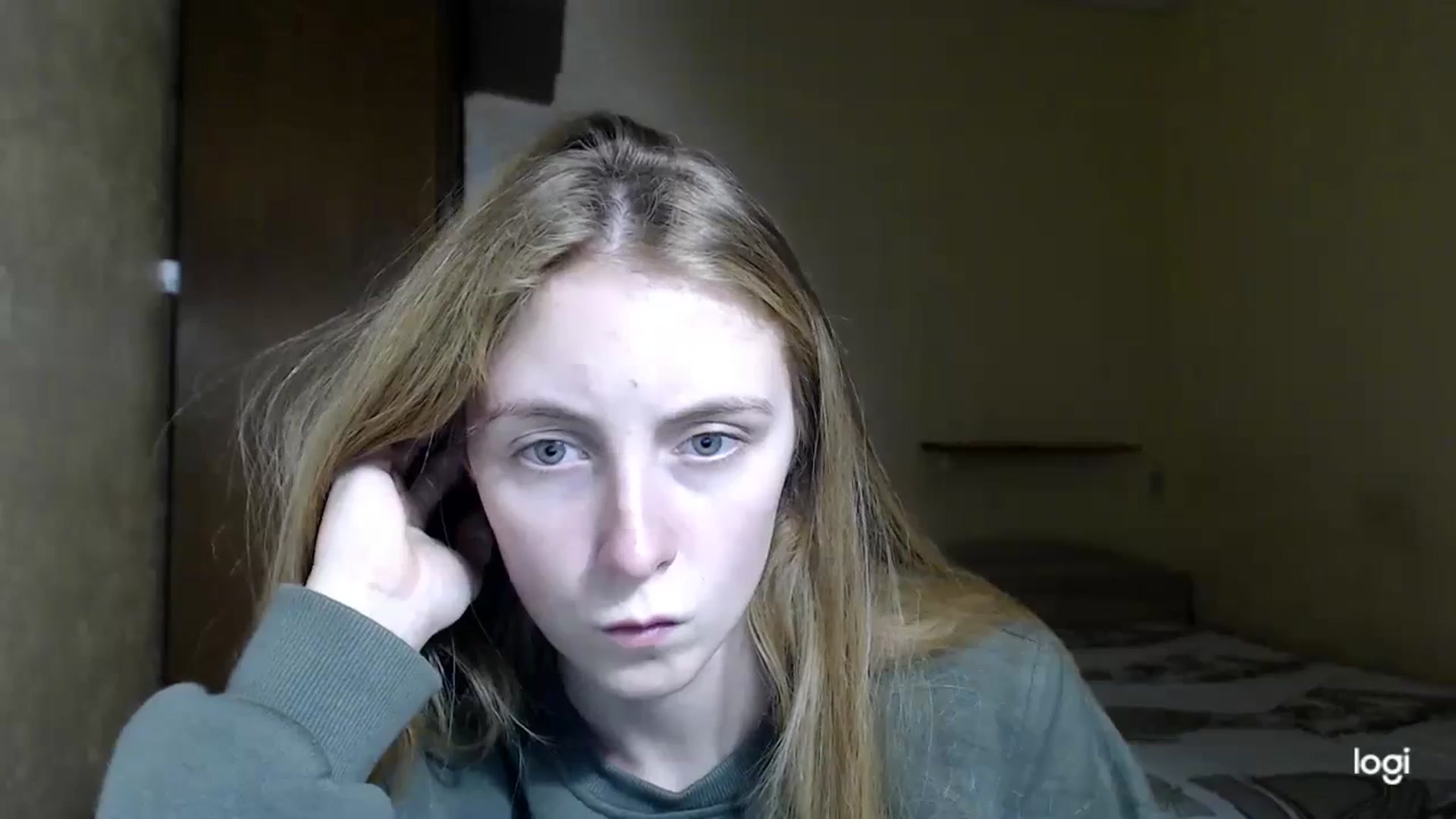 Gallery image thumbnail from LilCutie's myfreecams stream on, 12/01/2023, 17:17 image 19 of 20