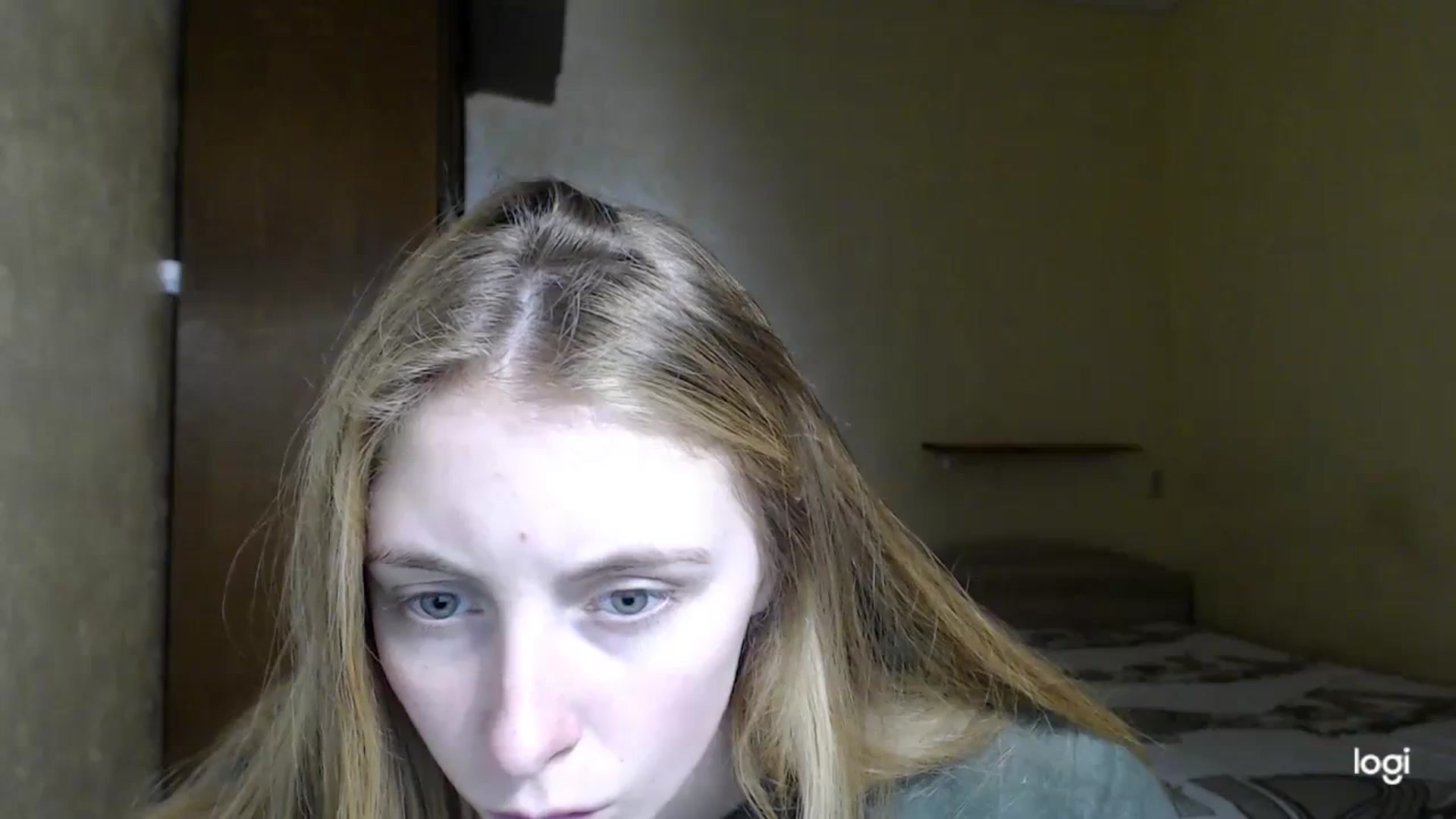 Gallery image thumbnail from LilCutie's myfreecams stream on, 12/01/2023, 17:17 image 16 of 20