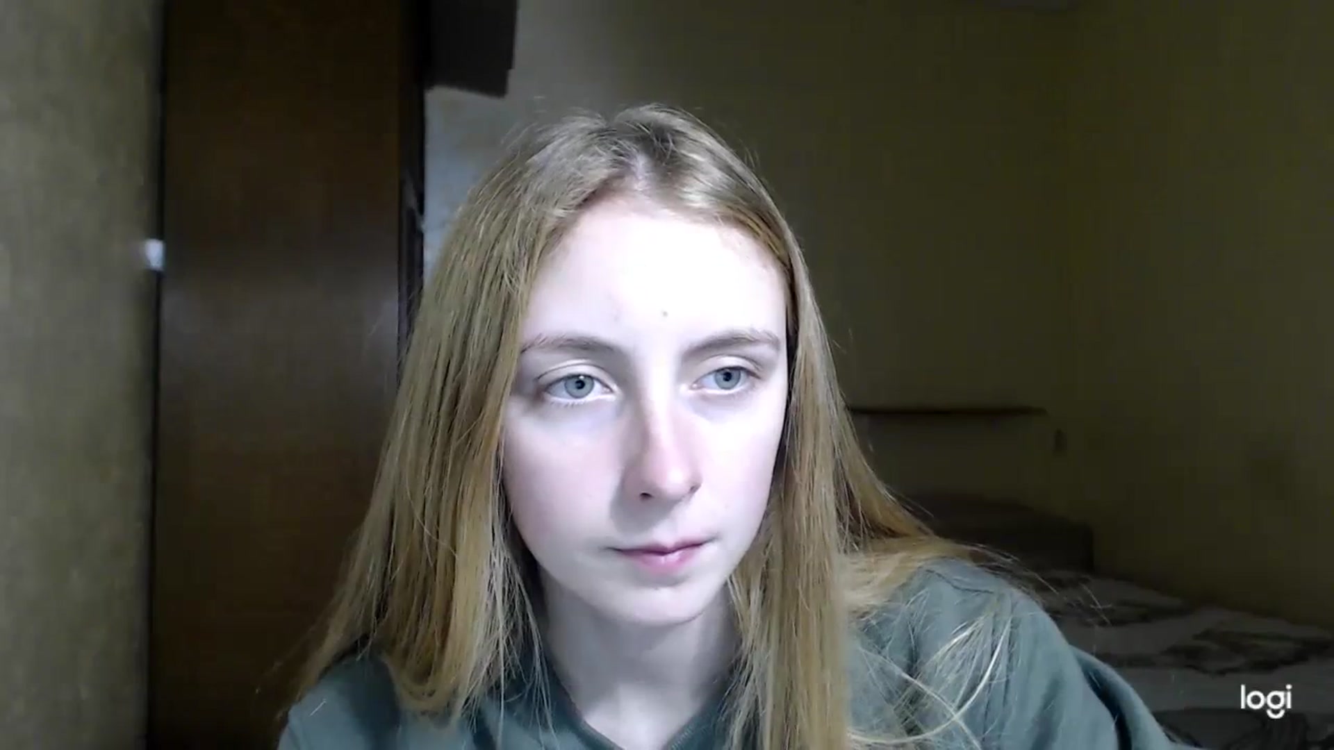 Gallery image thumbnail from LilCutie's myfreecams stream on, 12/01/2023, 17:17 image 10 of 20