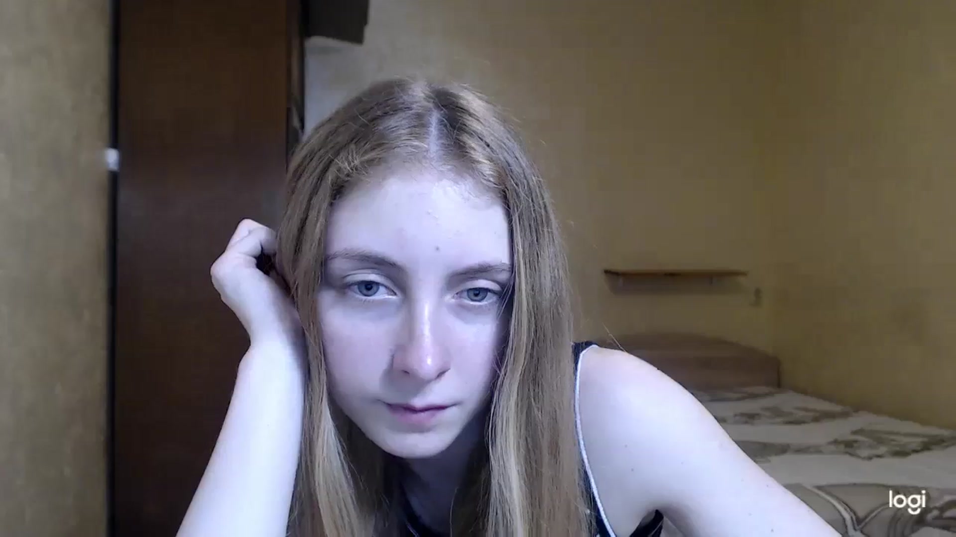 Gallery image thumbnail from LilCutie's myfreecams stream on, 12/02/2023, 16:12 image 5 of 20