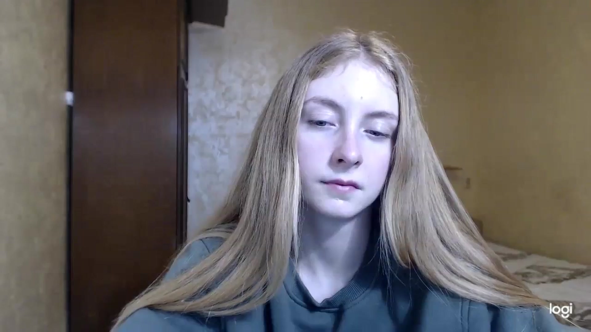 Gallery image thumbnail from LilCutie's myfreecams stream on, 12/02/2023, 16:12 image 16 of 20