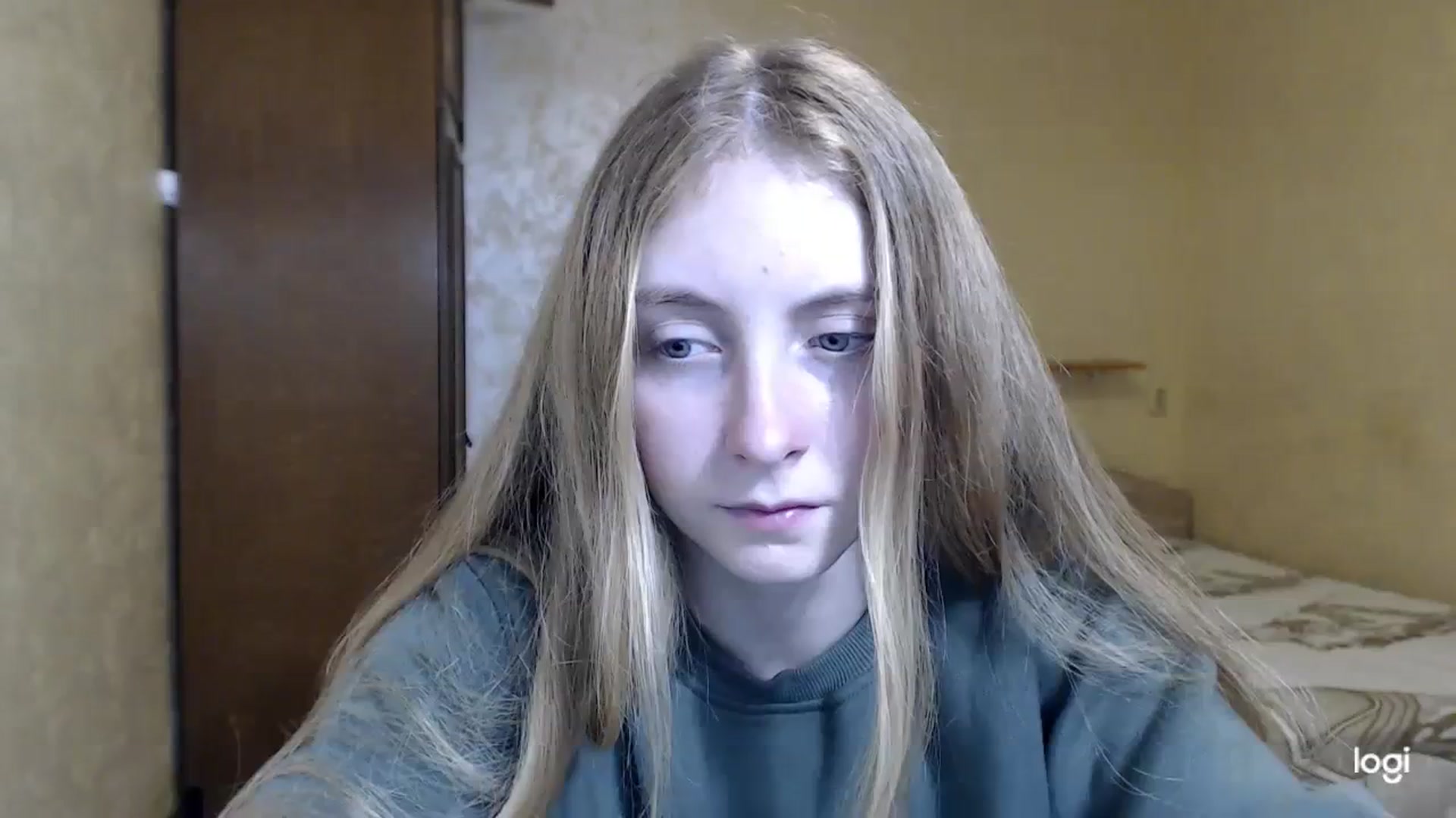 Gallery image thumbnail from LilCutie's myfreecams stream on, 12/02/2023, 18:20 image 16 of 20