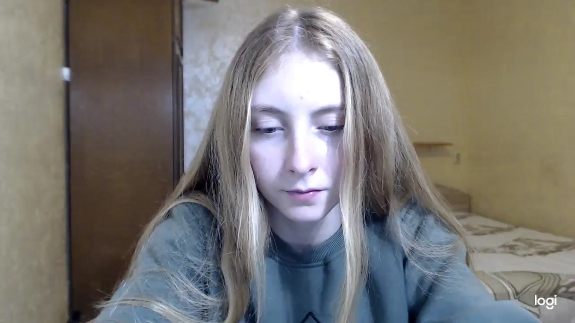 Gallery image thumbnail from LilCutie's myfreecams stream on, 12/02/2023, 18:20 image 18 of 20