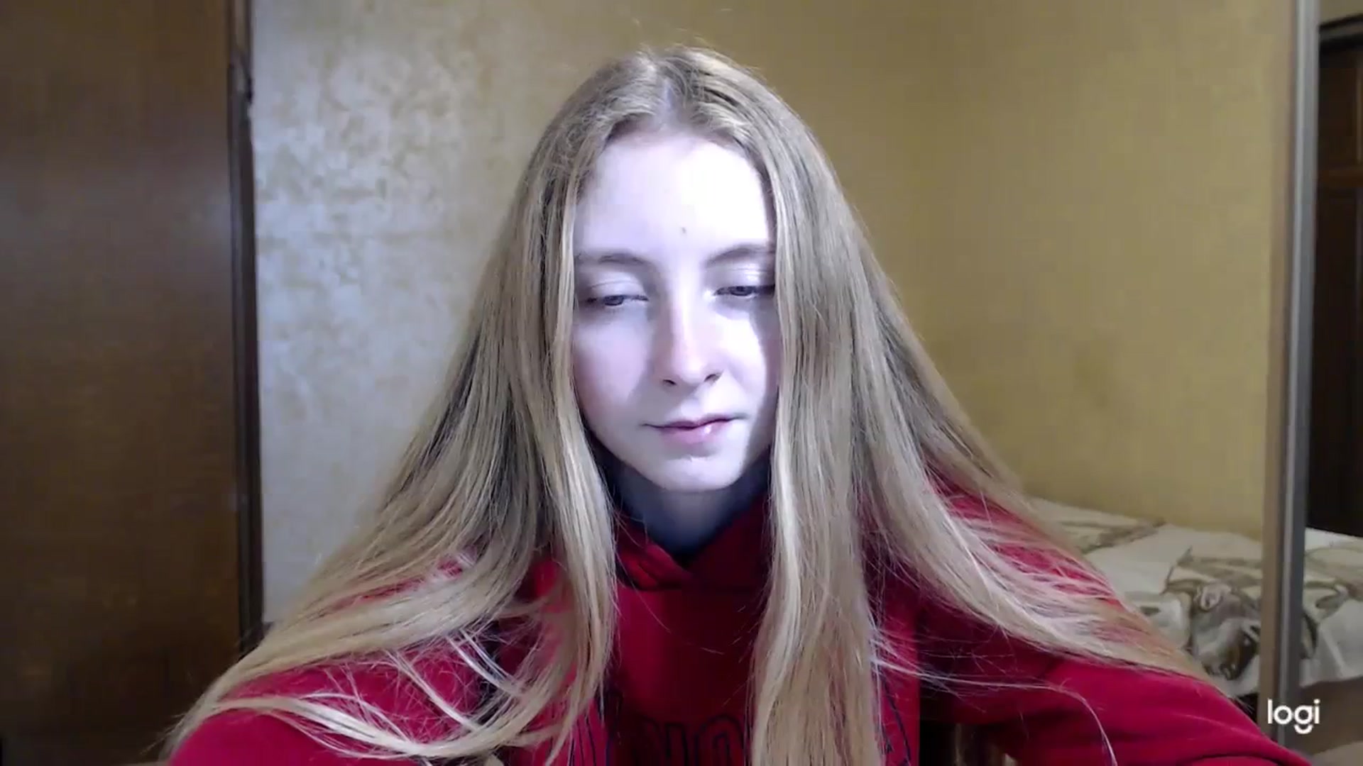Gallery image thumbnail from LilCutie's myfreecams stream on, 12/03/2023, 17:29 image 6 of 20
