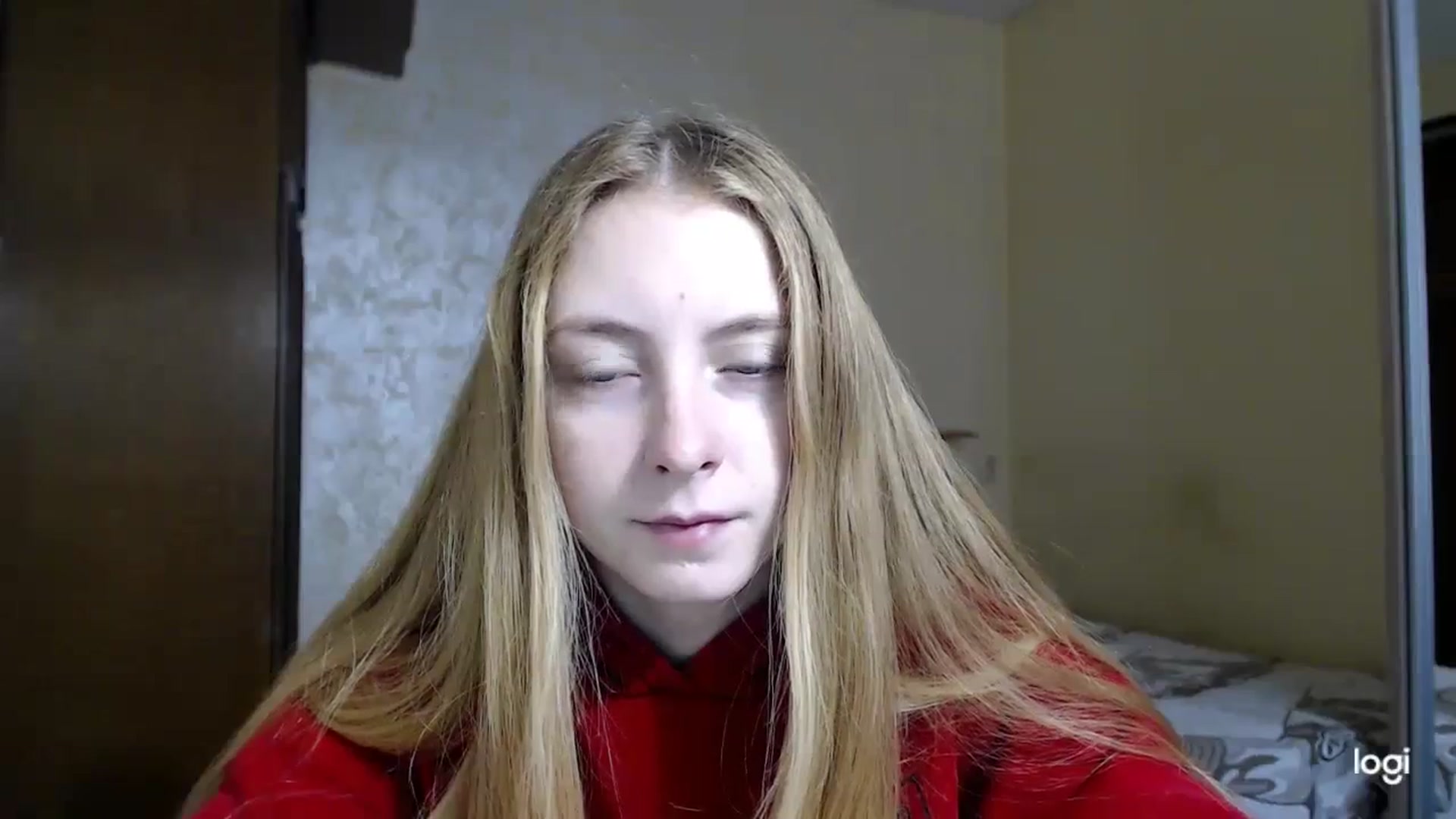 Gallery image thumbnail from LilCutie's myfreecams stream on, 12/04/2023, 08:52 image 12 of 20