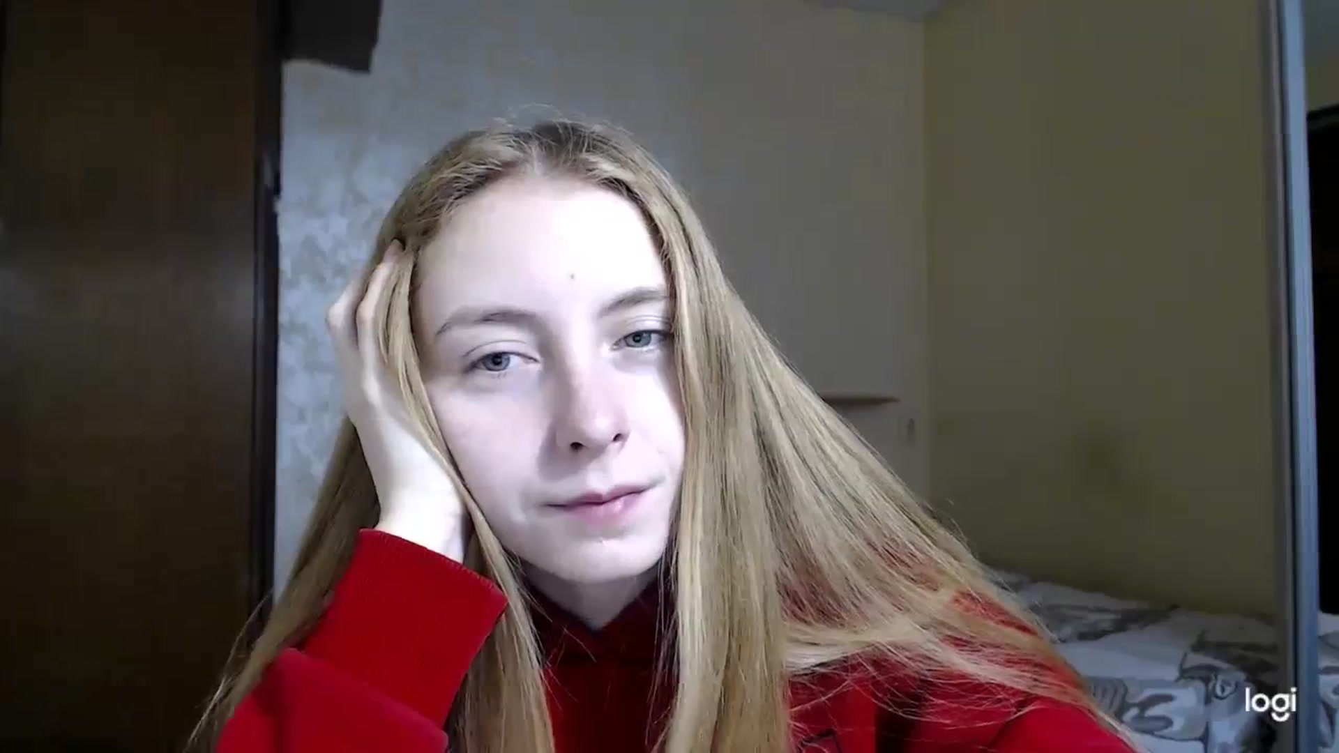 Gallery image thumbnail from LilCutie's myfreecams stream on, 12/04/2023, 08:52 image 8 of 20