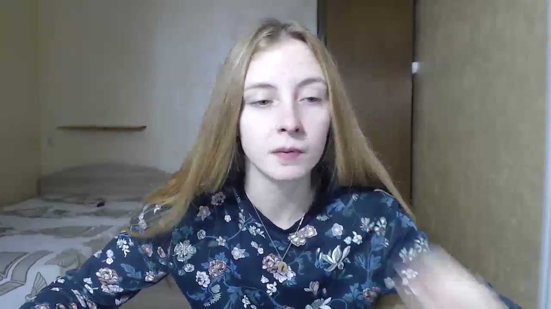 Gallery image thumbnail from LilCutie's myfreecams stream on, 12/05/2023, 08:53 image 13 of 20