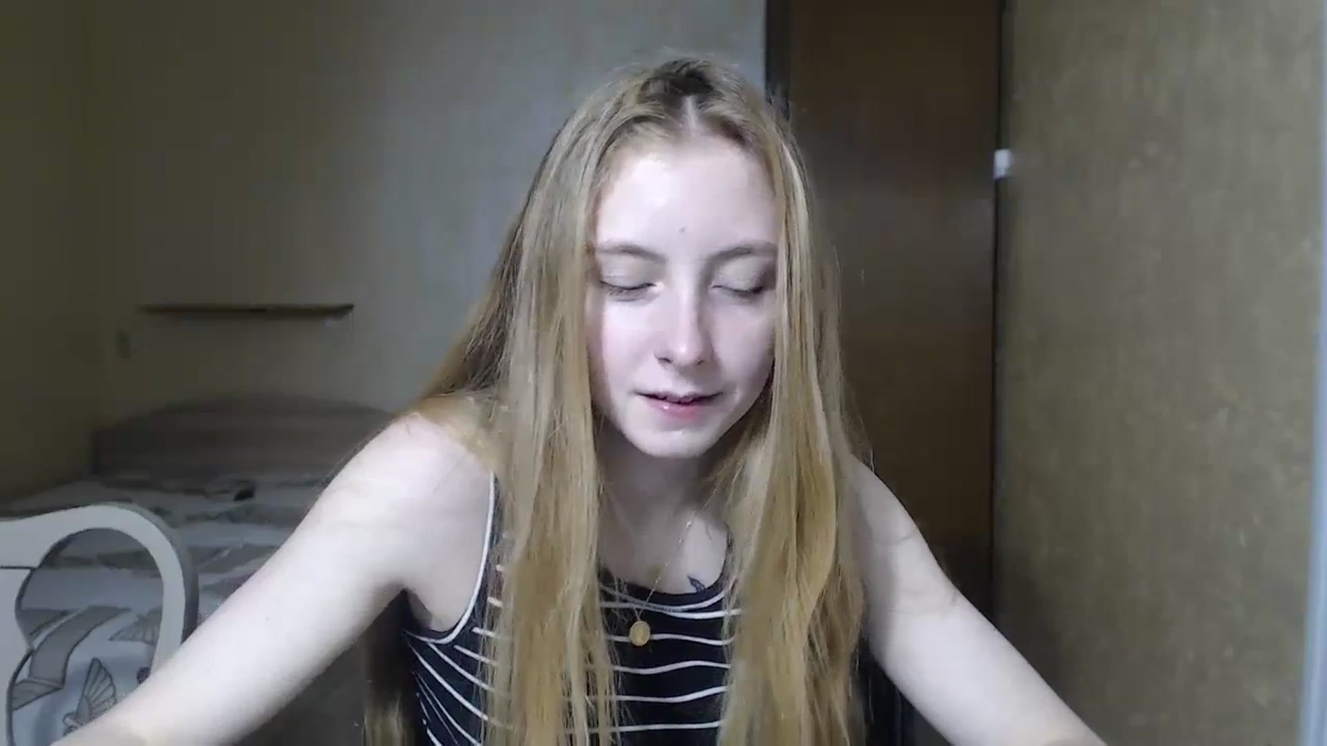 Gallery image thumbnail from LilCutie's myfreecams stream on, 12/05/2023, 12:16 image 7 of 20