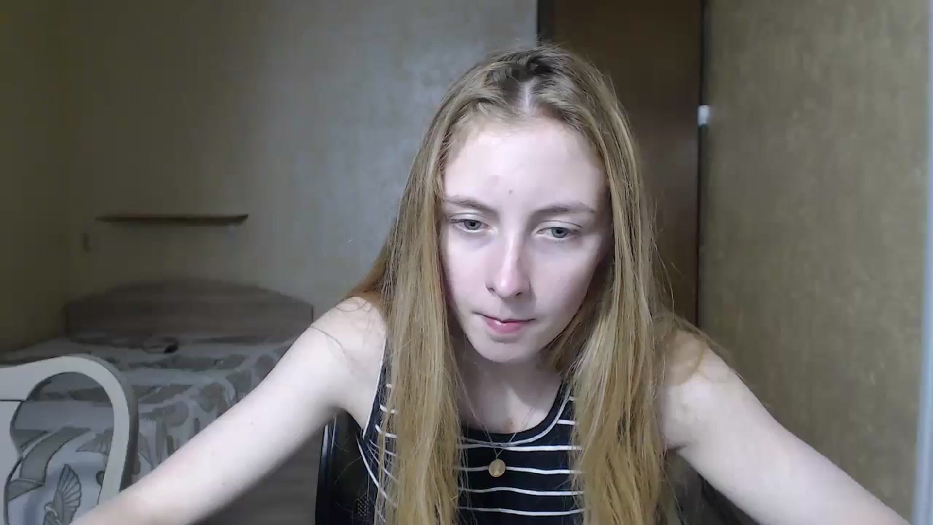 Gallery image thumbnail from LilCutie's myfreecams stream on, 12/05/2023, 12:16 image 3 of 20