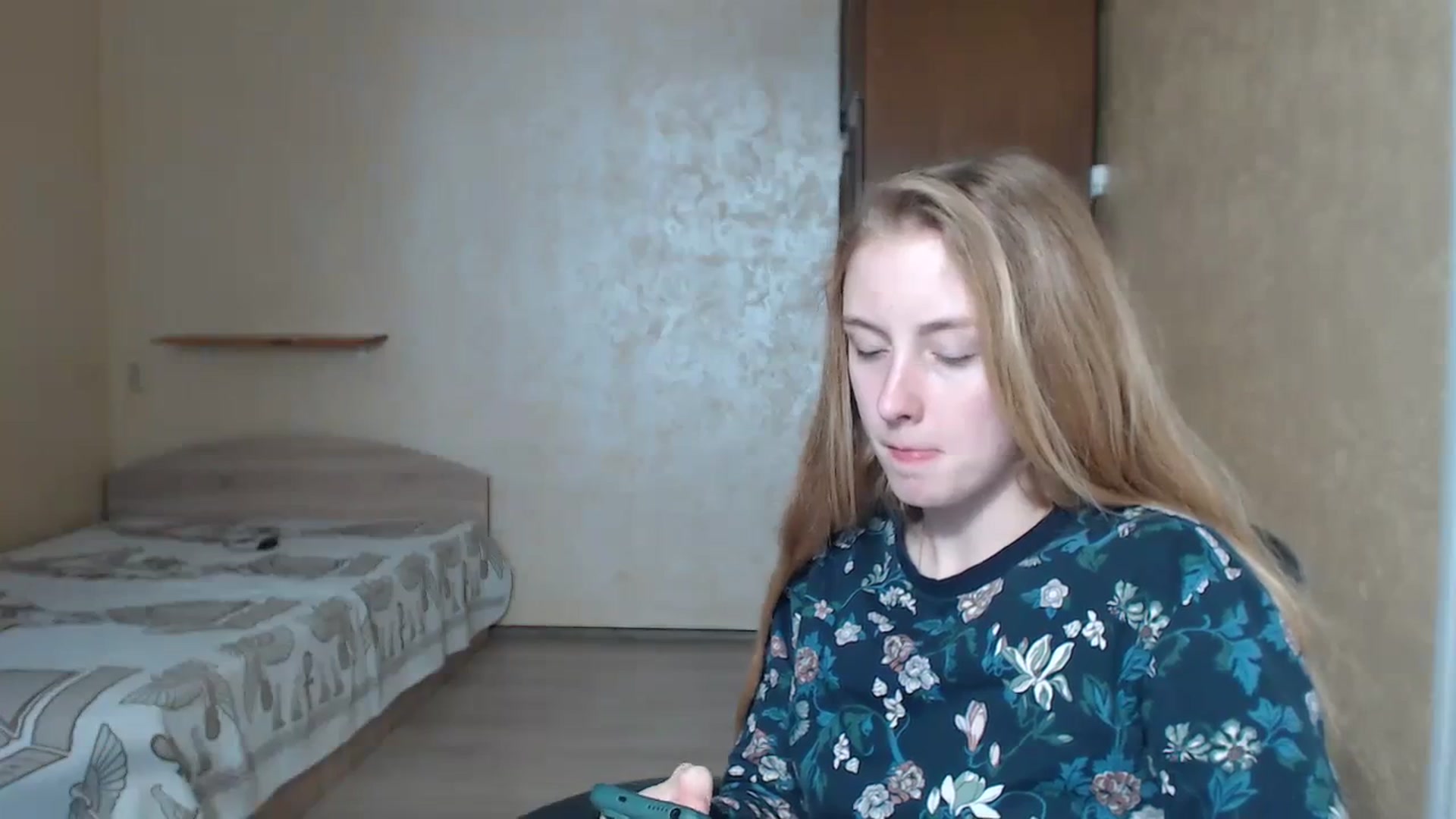 Gallery image thumbnail from LilCutie's myfreecams stream on, 12/05/2023, 12:35 image 3 of 20
