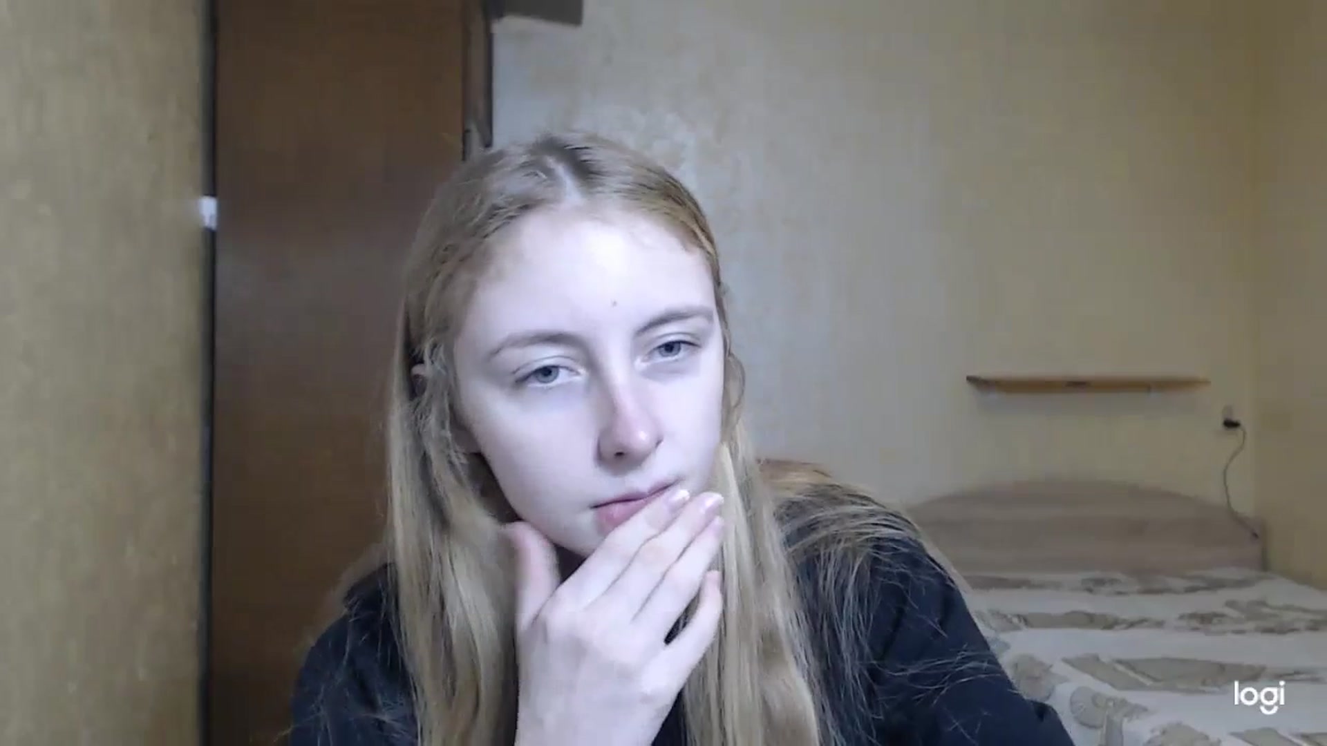 Gallery image thumbnail from LilCutie's myfreecams stream on, 12/07/2023, 13:37 image 13 of 20