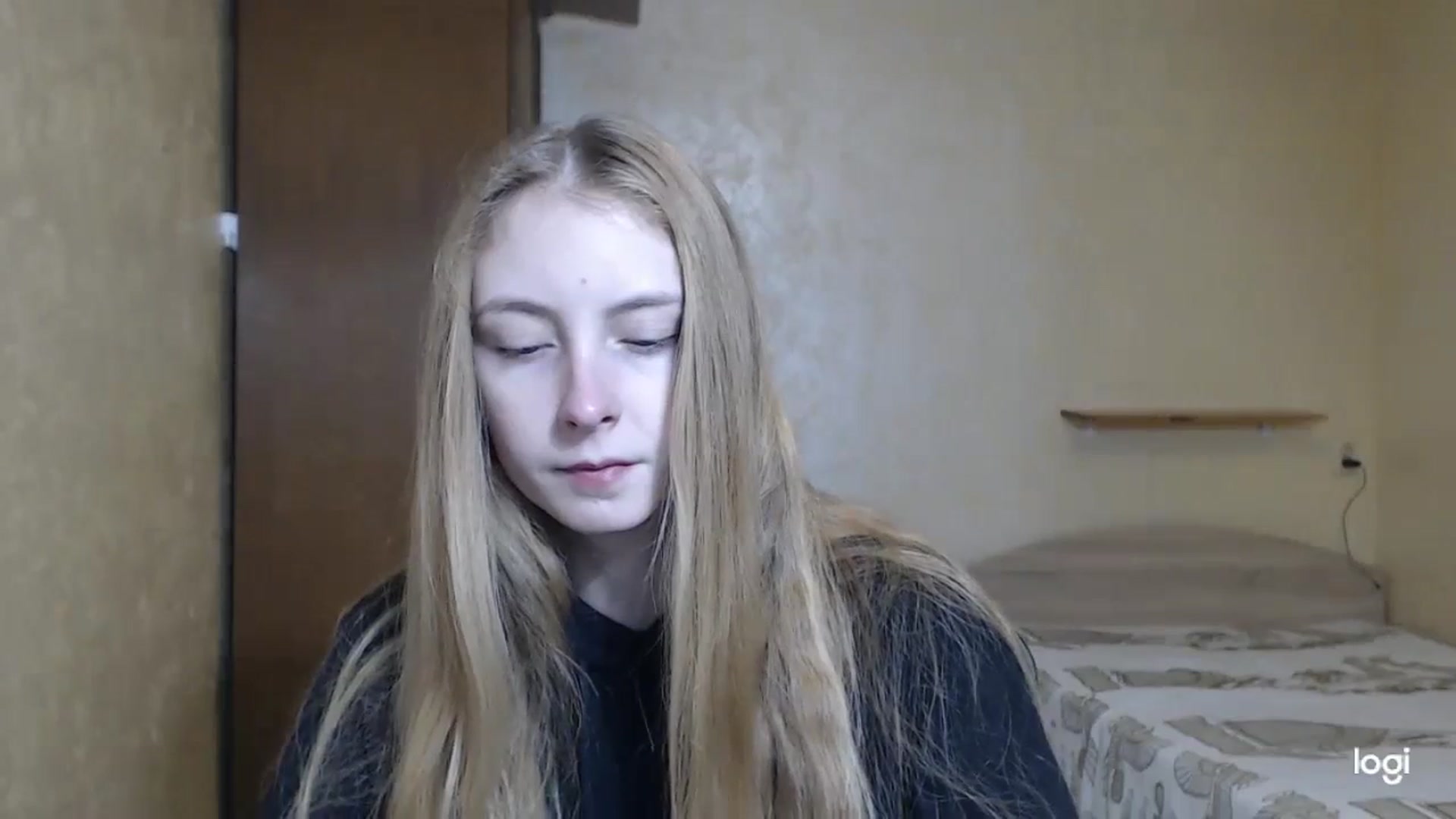Gallery image thumbnail from LilCutie's myfreecams stream on, 12/07/2023, 13:37 image 2 of 20