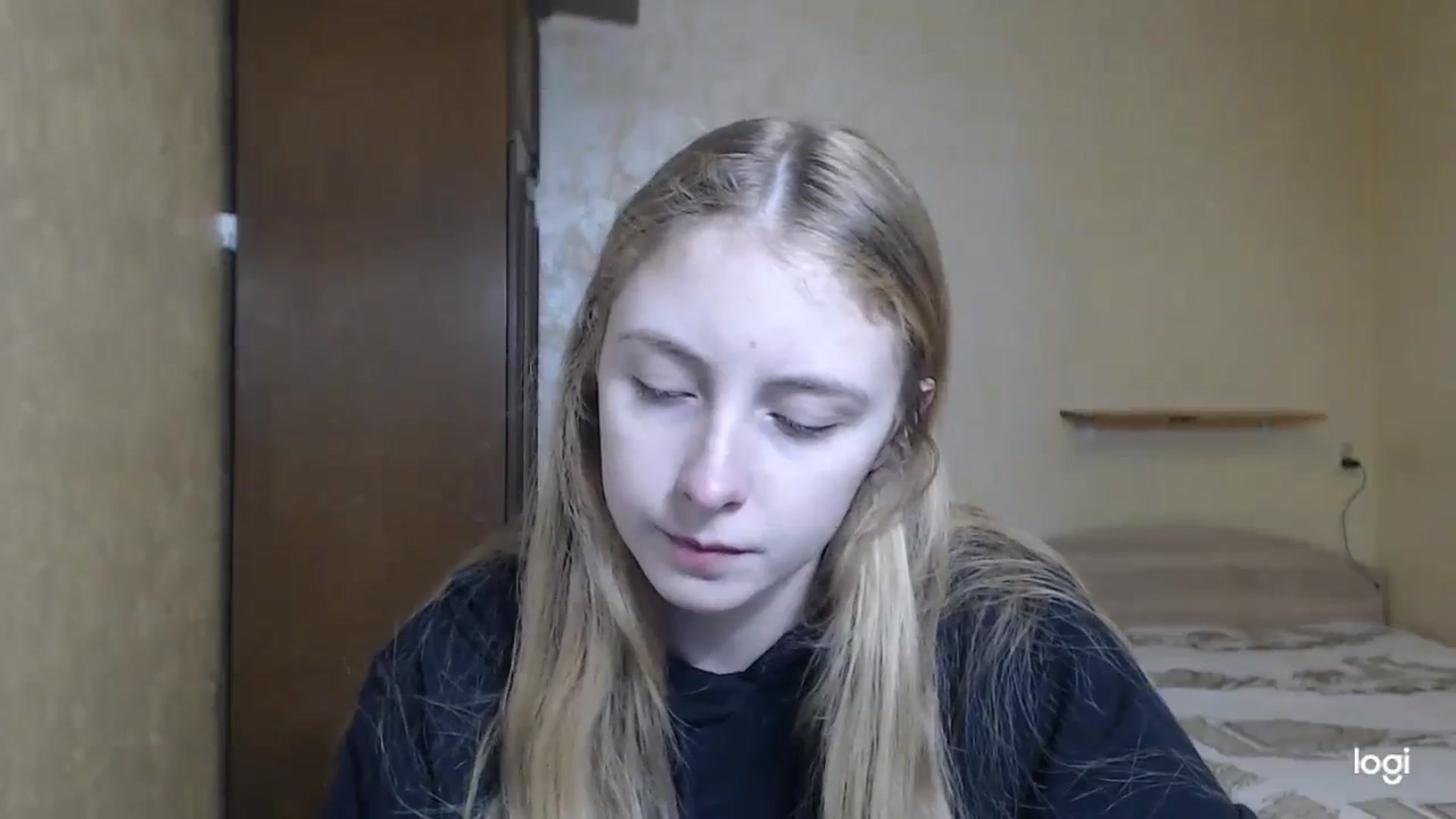 Gallery image thumbnail from LilCutie's myfreecams stream on, 12/07/2023, 13:37 image 14 of 20