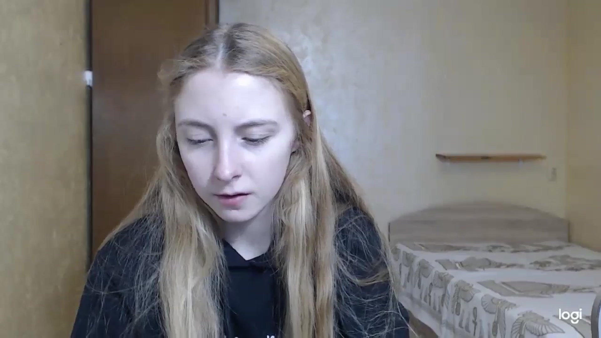 Gallery image thumbnail from LilCutie's myfreecams stream on, 12/08/2023, 09:05 image 13 of 20