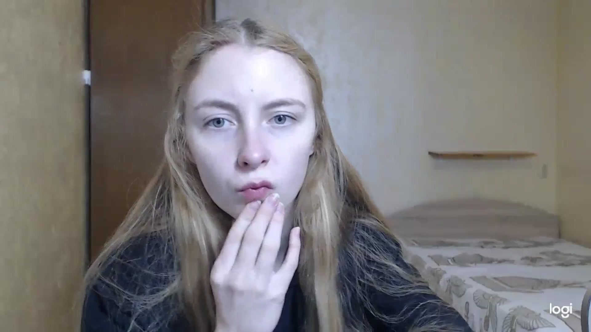 Gallery image thumbnail from LilCutie's myfreecams stream on, 12/08/2023, 09:05 image 7 of 20