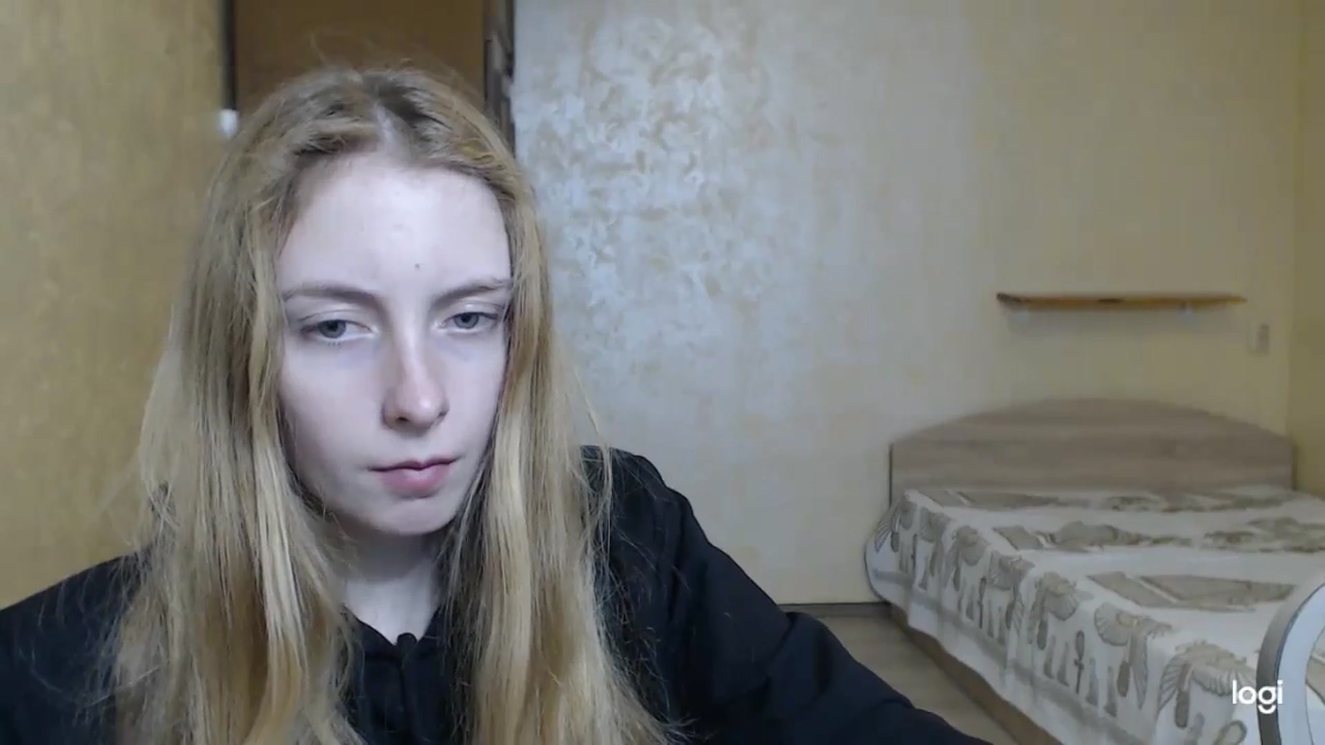 Gallery image thumbnail from LilCutie's myfreecams stream on, 12/08/2023, 11:23 image 17 of 20