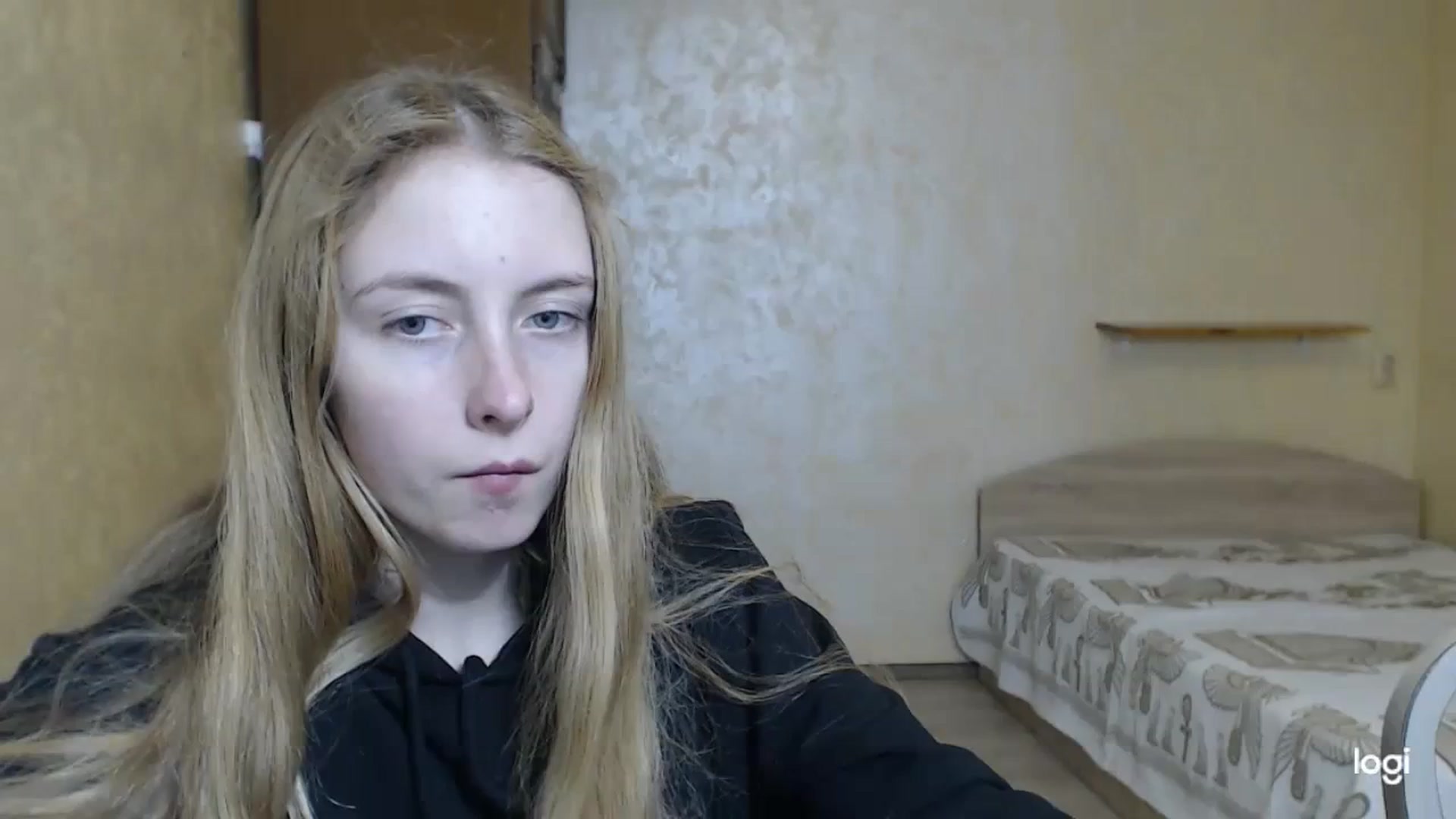 Gallery image thumbnail from LilCutie's myfreecams stream on, 12/08/2023, 11:23 image 8 of 20