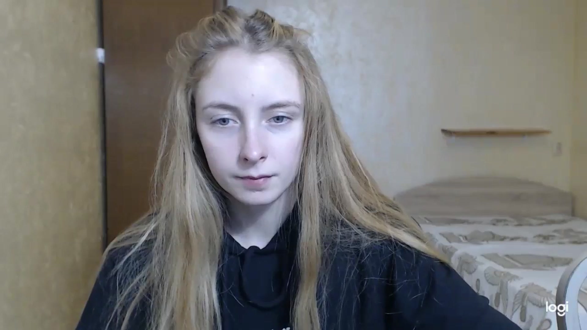 Gallery image thumbnail from LilCutie's myfreecams stream on, 12/08/2023, 12:03 image 10 of 20