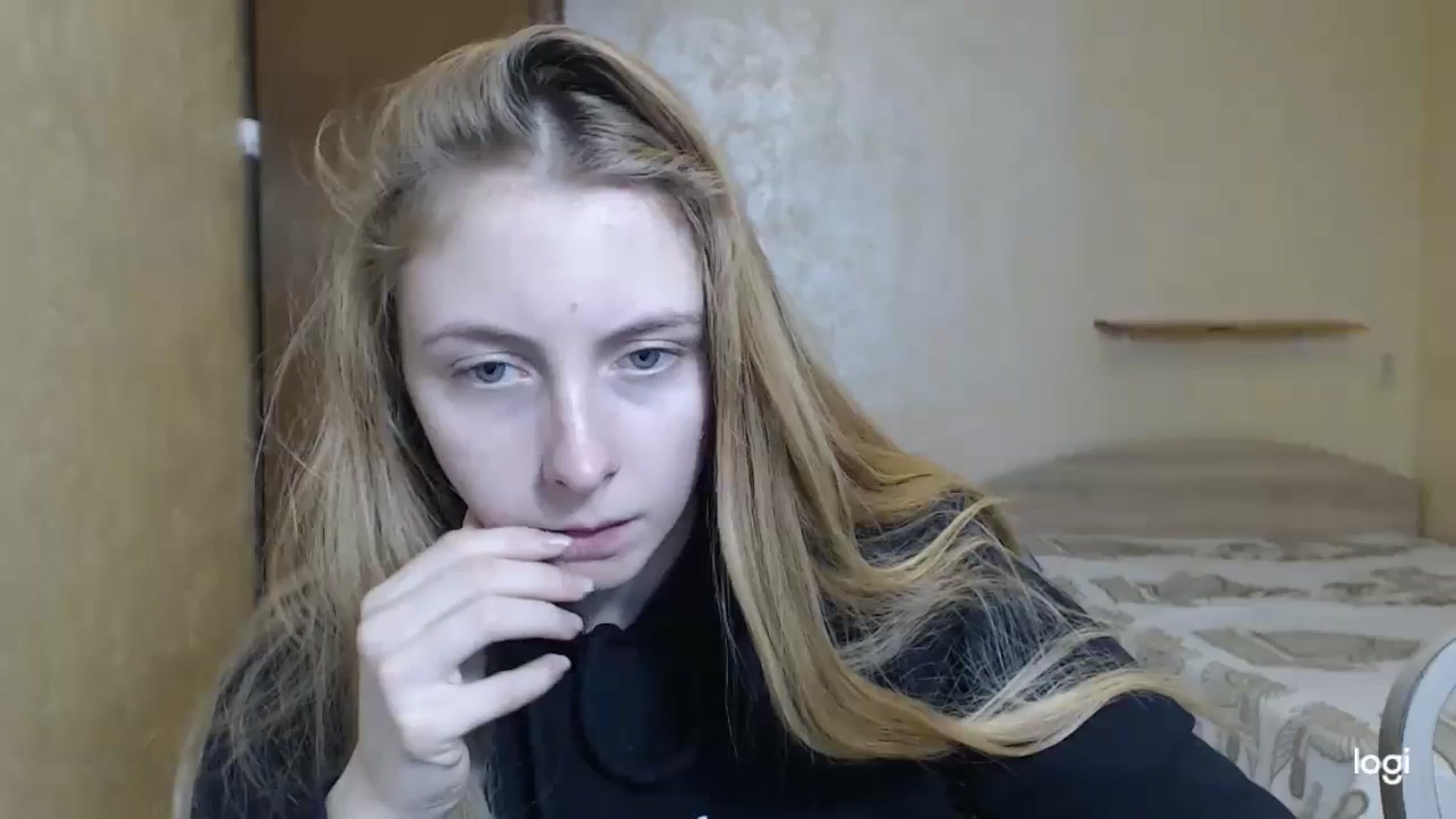 Gallery image thumbnail from LilCutie's myfreecams stream on, 12/08/2023, 12:03 image 4 of 20