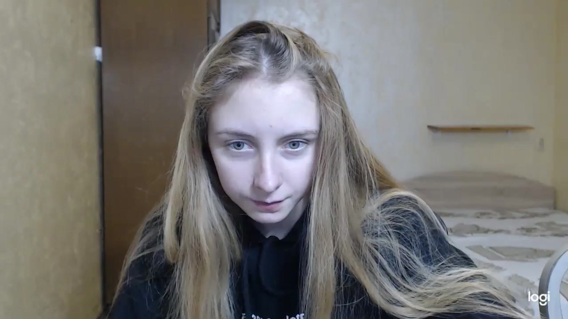 Gallery image thumbnail from LilCutie's myfreecams stream on, 12/08/2023, 12:03 image 16 of 20