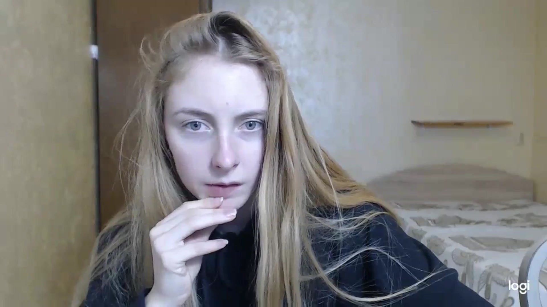 Gallery image thumbnail from LilCutie's myfreecams stream on, 12/08/2023, 12:03 image 6 of 20