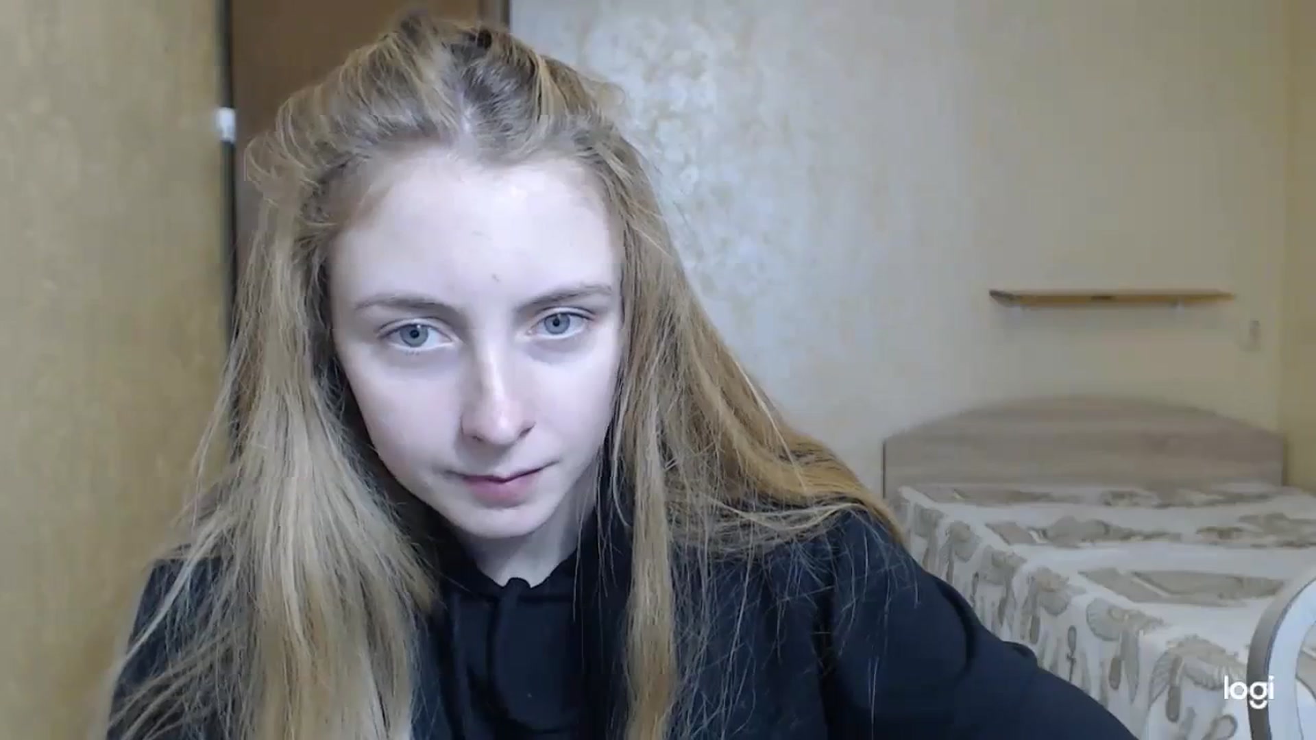Gallery image thumbnail from LilCutie's myfreecams stream on, 12/08/2023, 12:03 image 7 of 20