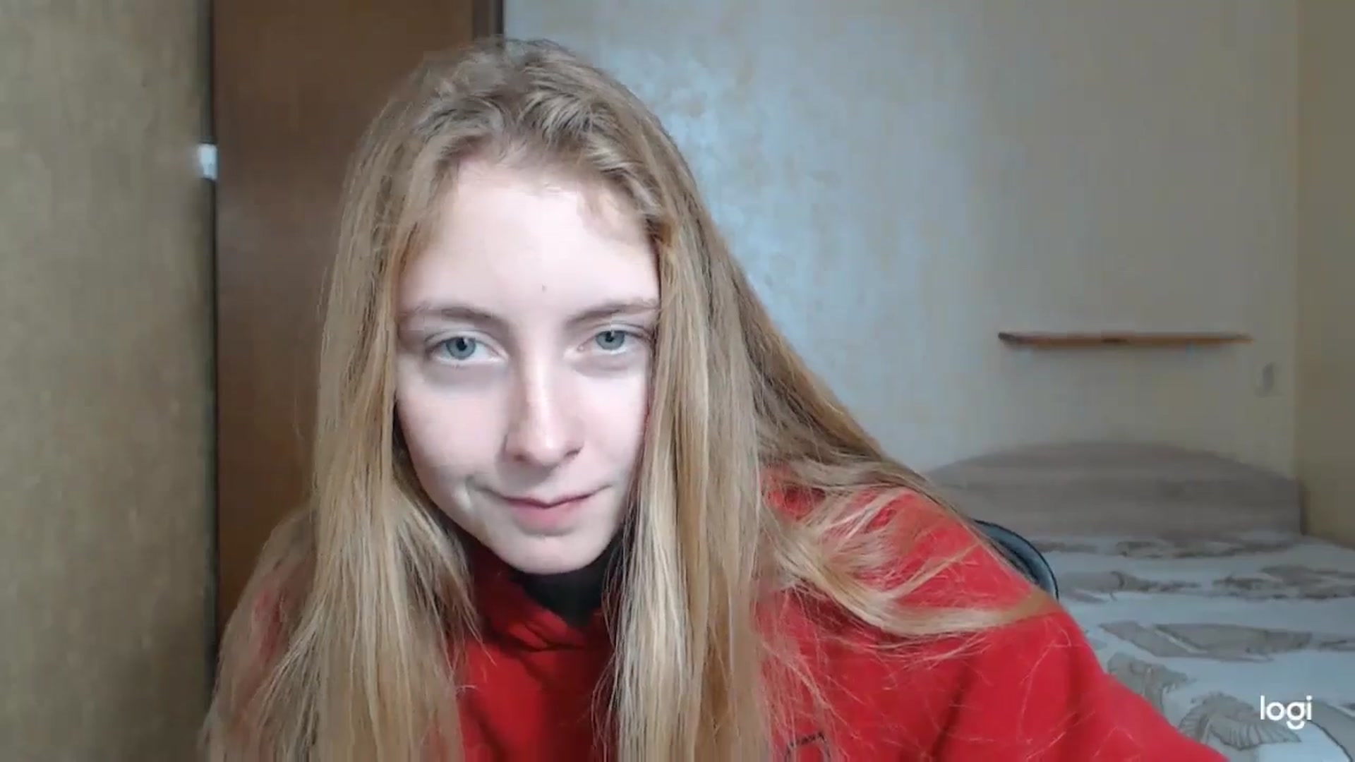 Gallery image thumbnail from LilCutie's myfreecams stream on, 12/11/2023, 10:24 image 13 of 20