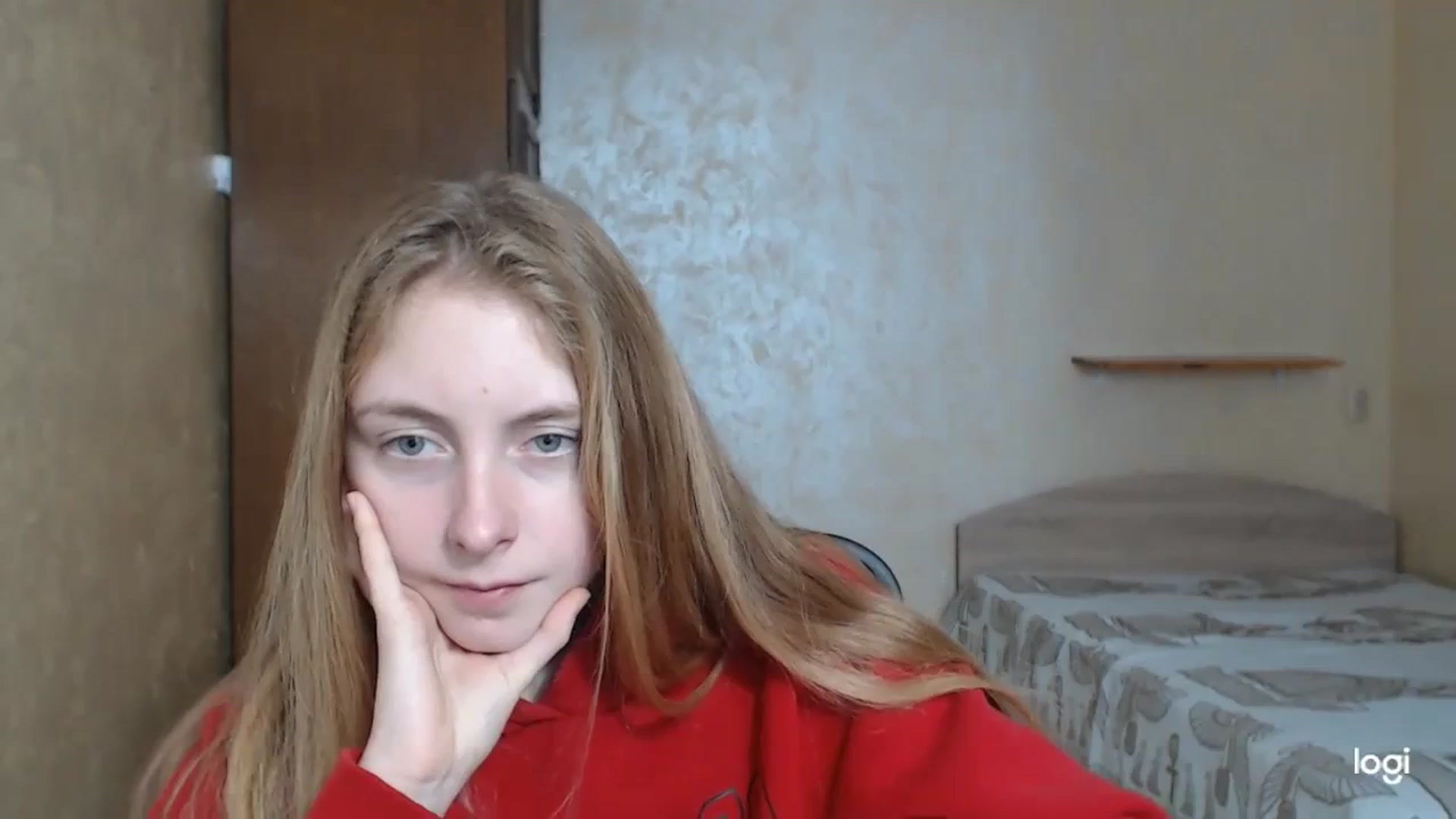 Gallery image thumbnail from LilCutie's myfreecams stream on, 12/11/2023, 11:35 image 10 of 20