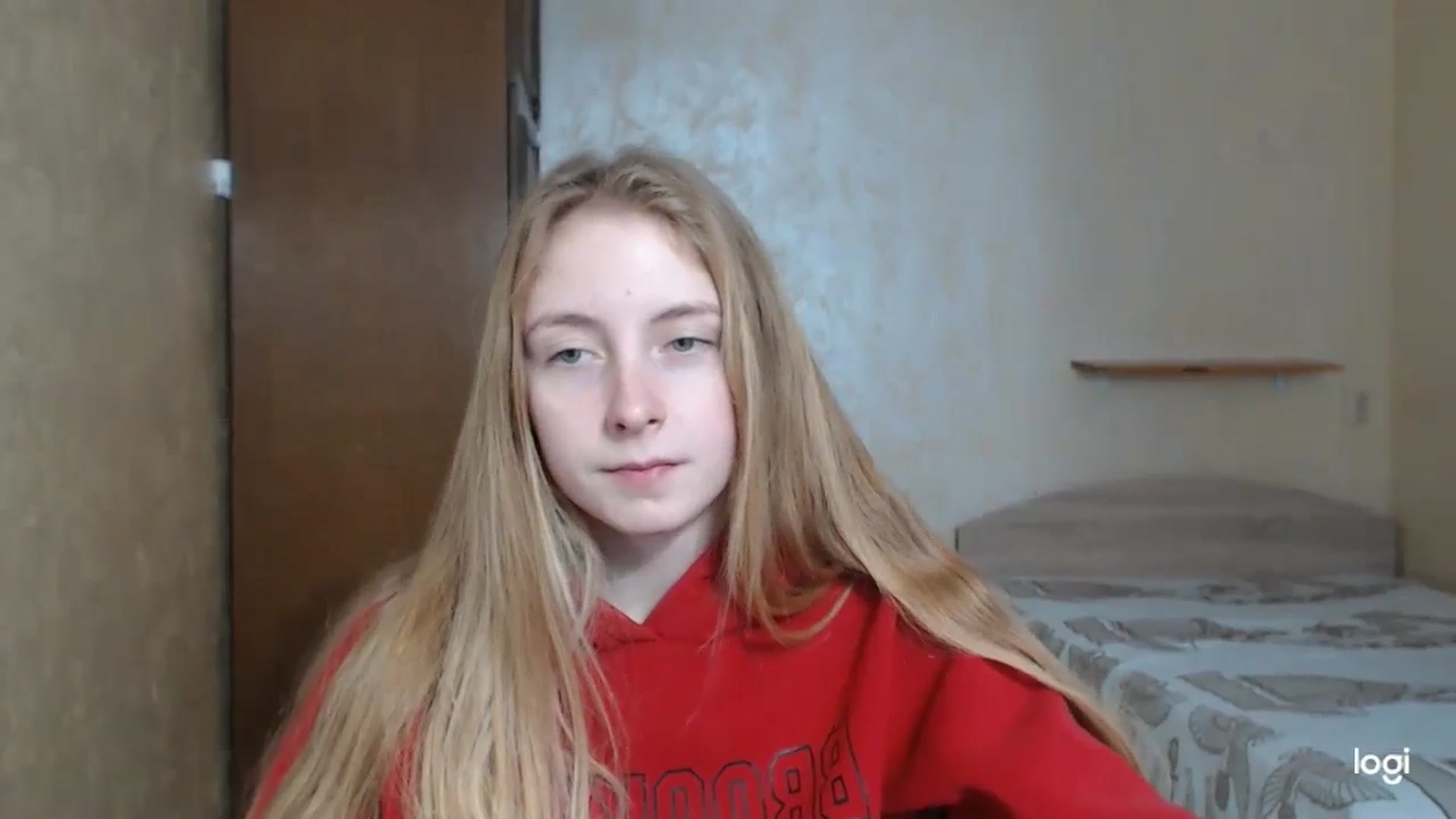 Gallery image thumbnail from LilCutie's myfreecams stream on, 12/11/2023, 11:35 image 9 of 20