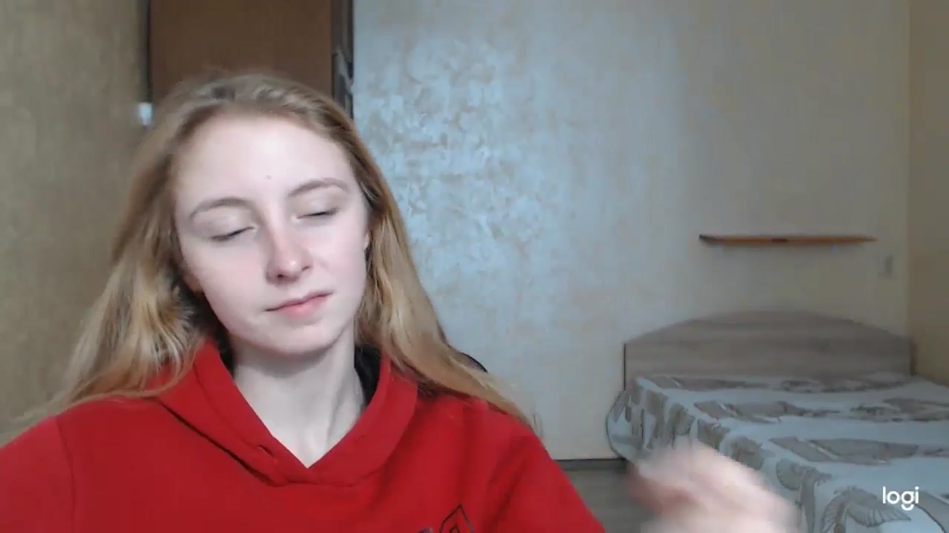 Gallery image thumbnail from LilCutie's myfreecams stream on, 12/11/2023, 11:35 image 13 of 20