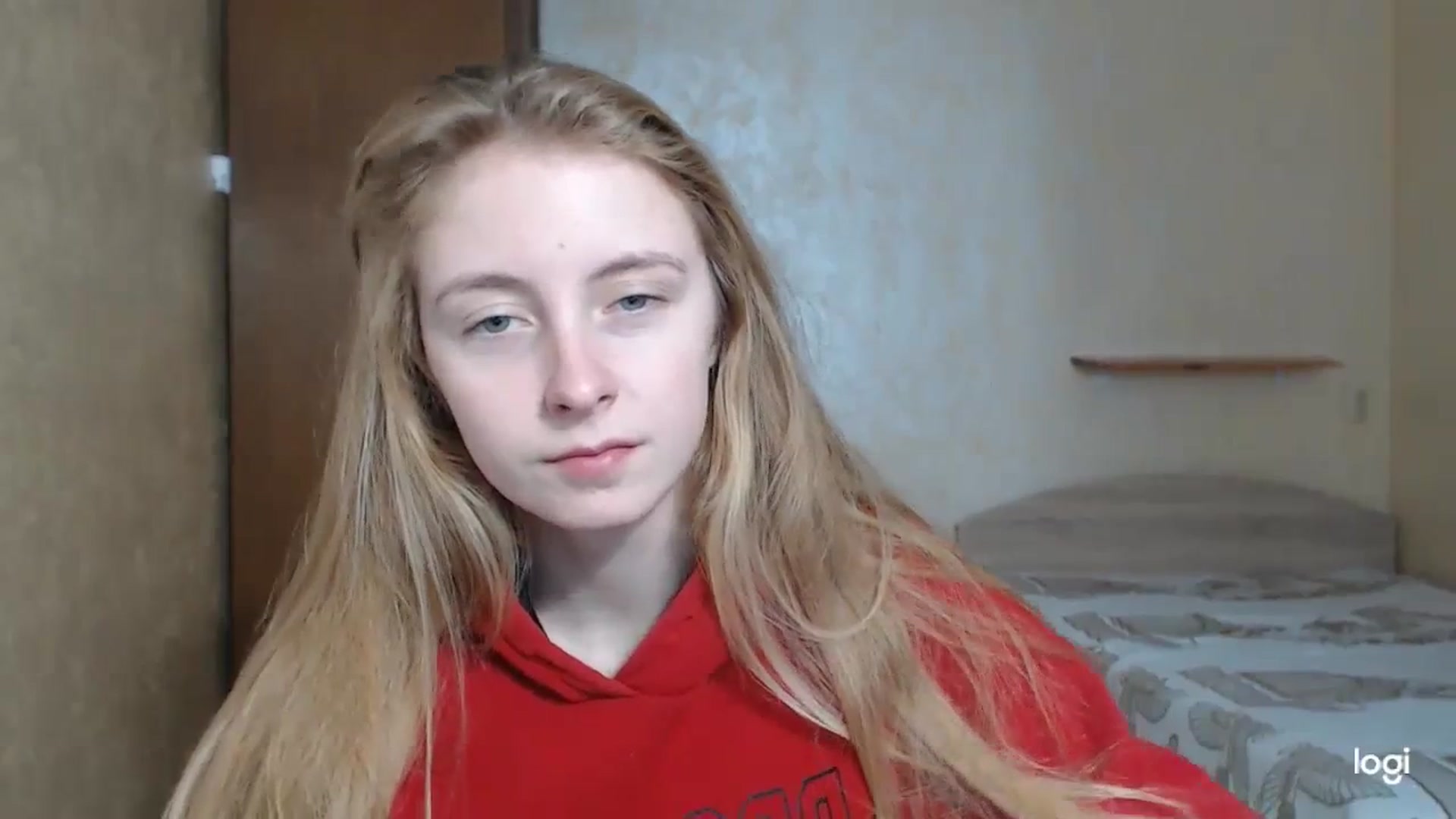 Gallery image thumbnail from LilCutie's myfreecams stream on, 12/11/2023, 11:35 image 17 of 20
