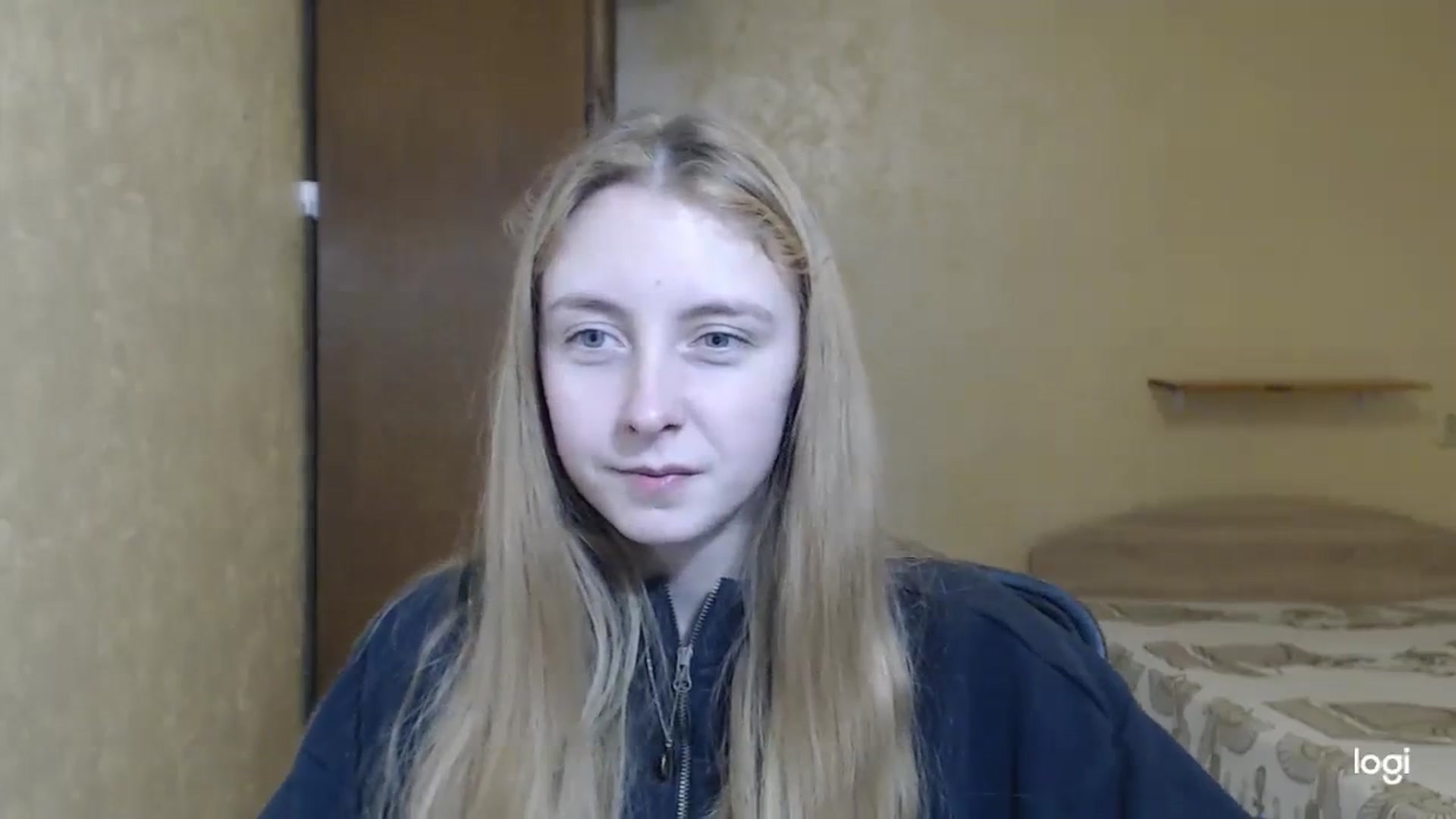 Gallery image thumbnail from LilCutie's myfreecams stream on, 12/12/2023, 15:33 image 13 of 20