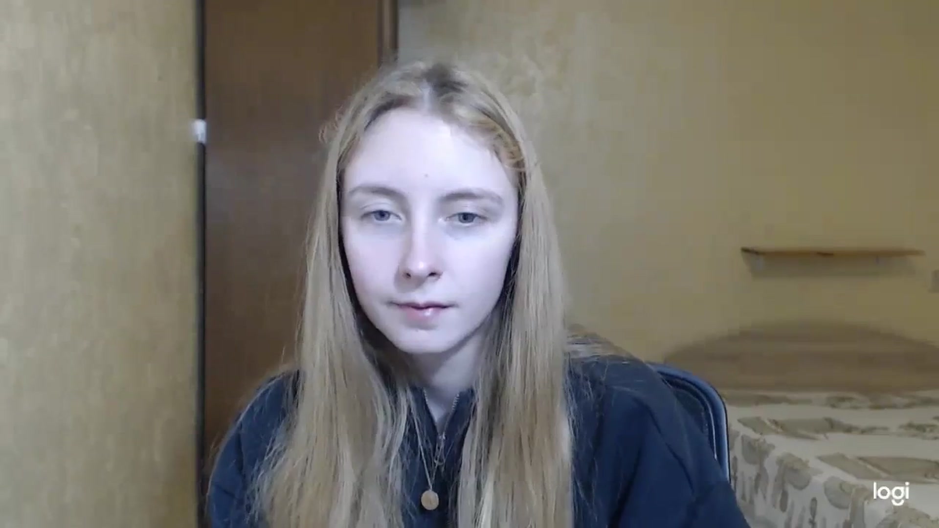 Gallery image thumbnail from LilCutie's myfreecams stream on, 12/12/2023, 15:33 image 11 of 20